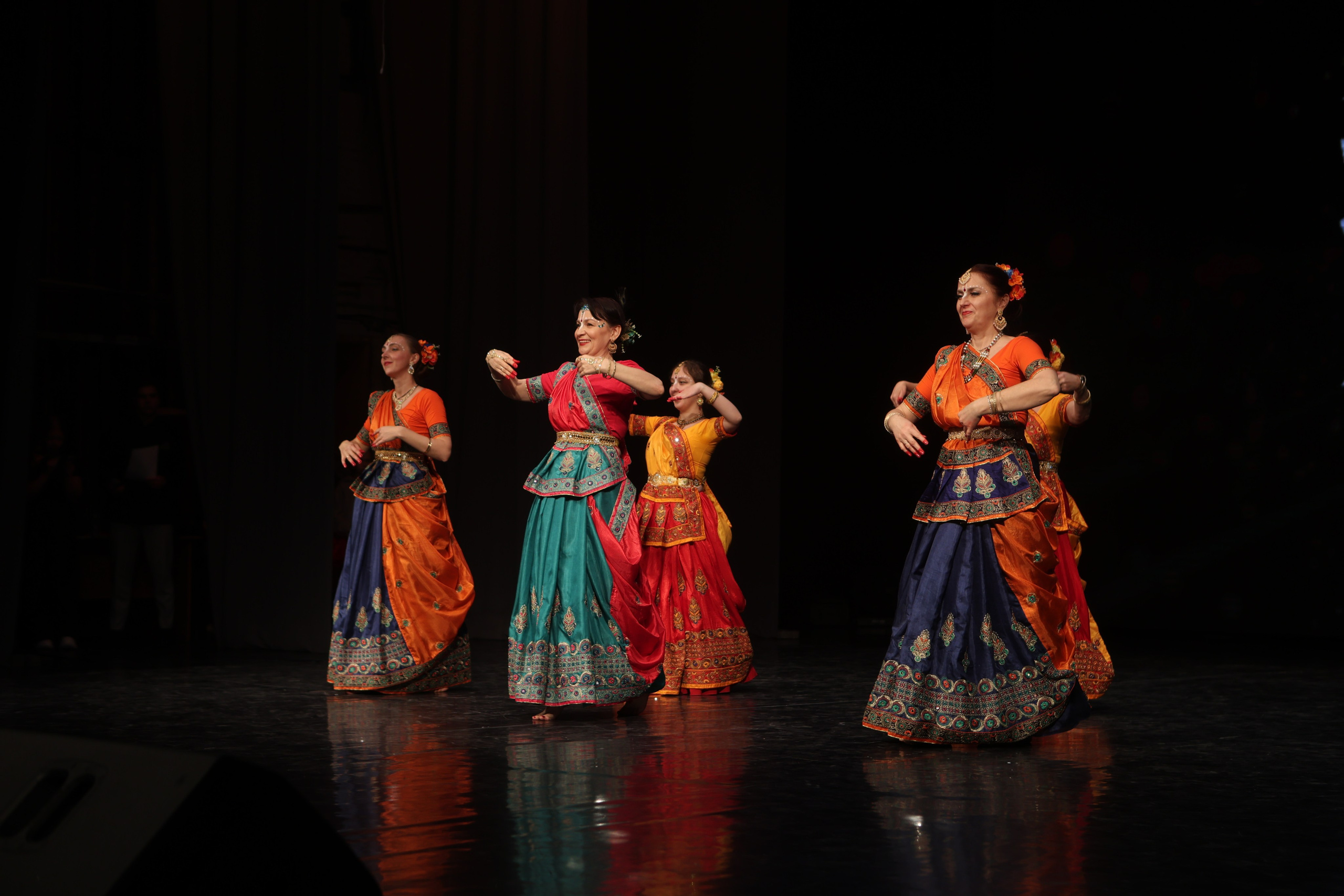 21 февраля, г. Томск. Золотое яблочко