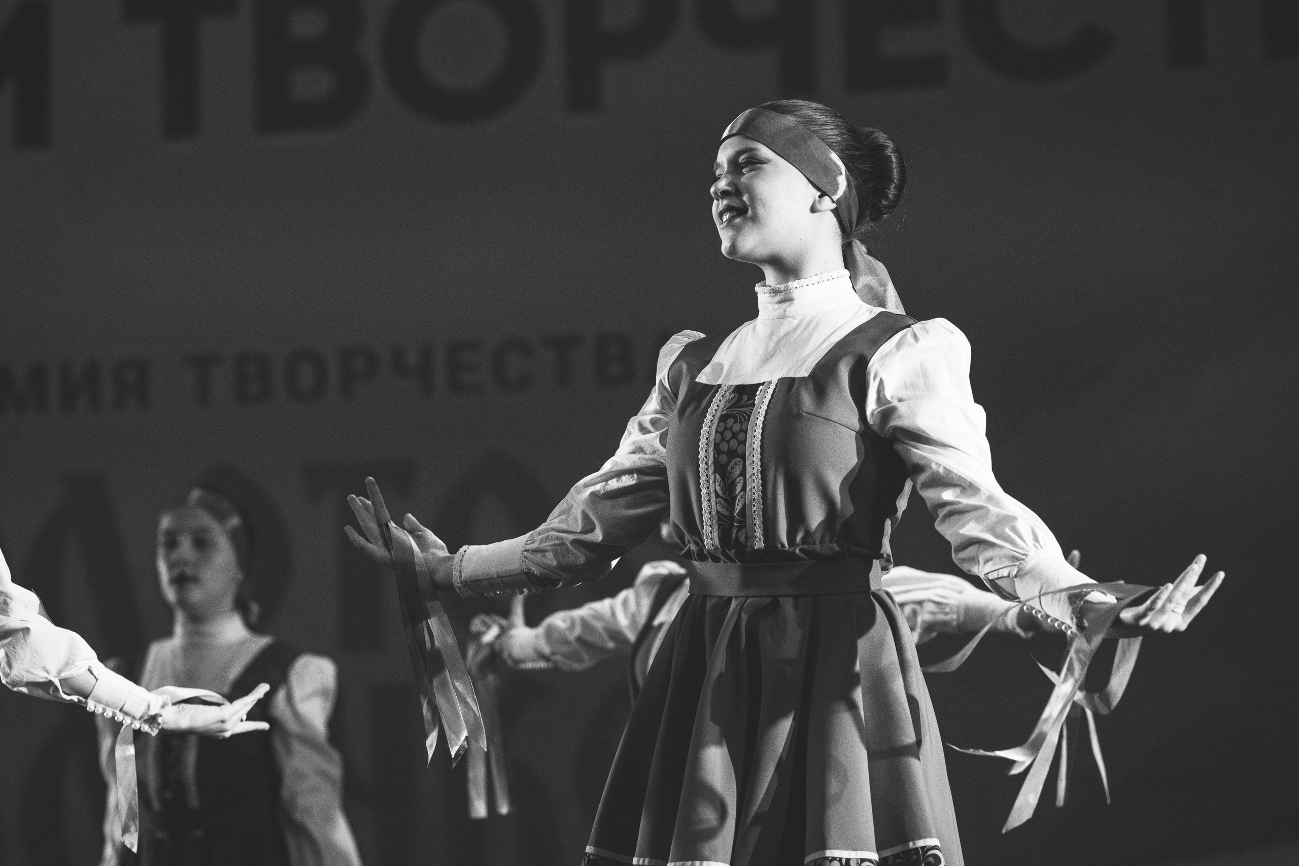 23 апреля, часть 1, БКЗ Октябрьский, г. Санкт-Петербург. Золотое яблочко