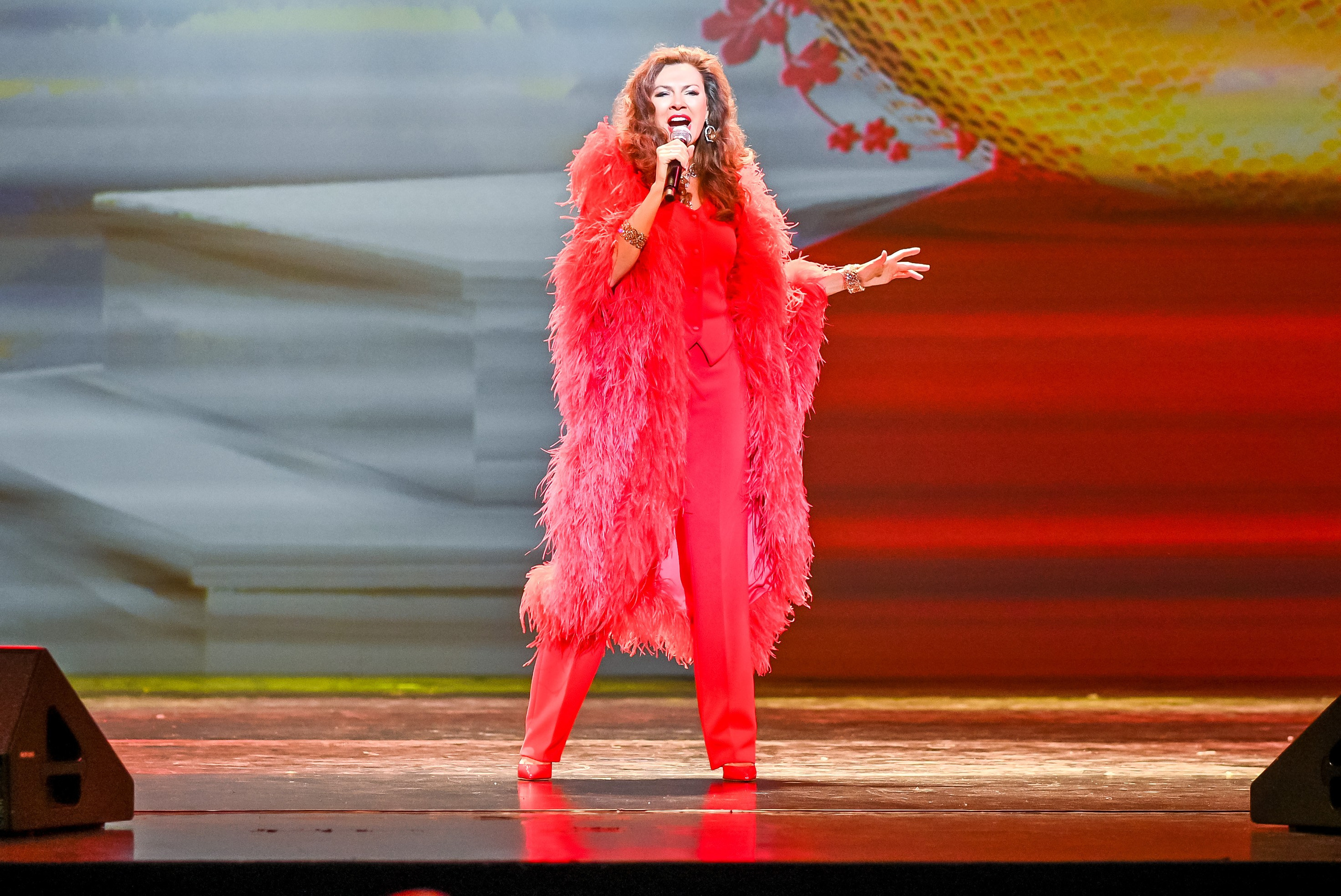 23 апреля, часть 3, БКЗ Октябрьский, г. Санкт-Петербург. Золотое яблочко