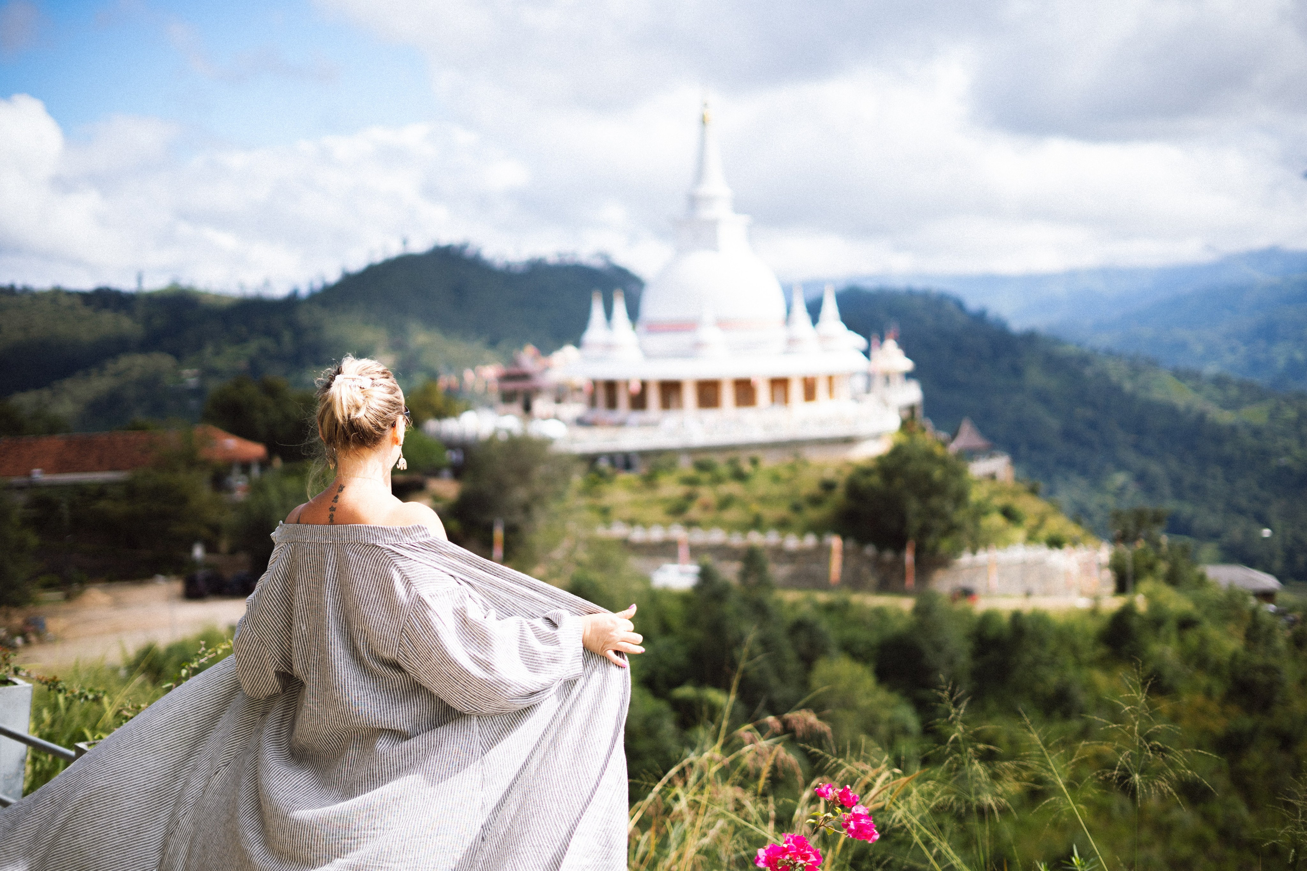 Content shooting for Svetlana’s expert blog during a two-day trip to Ella