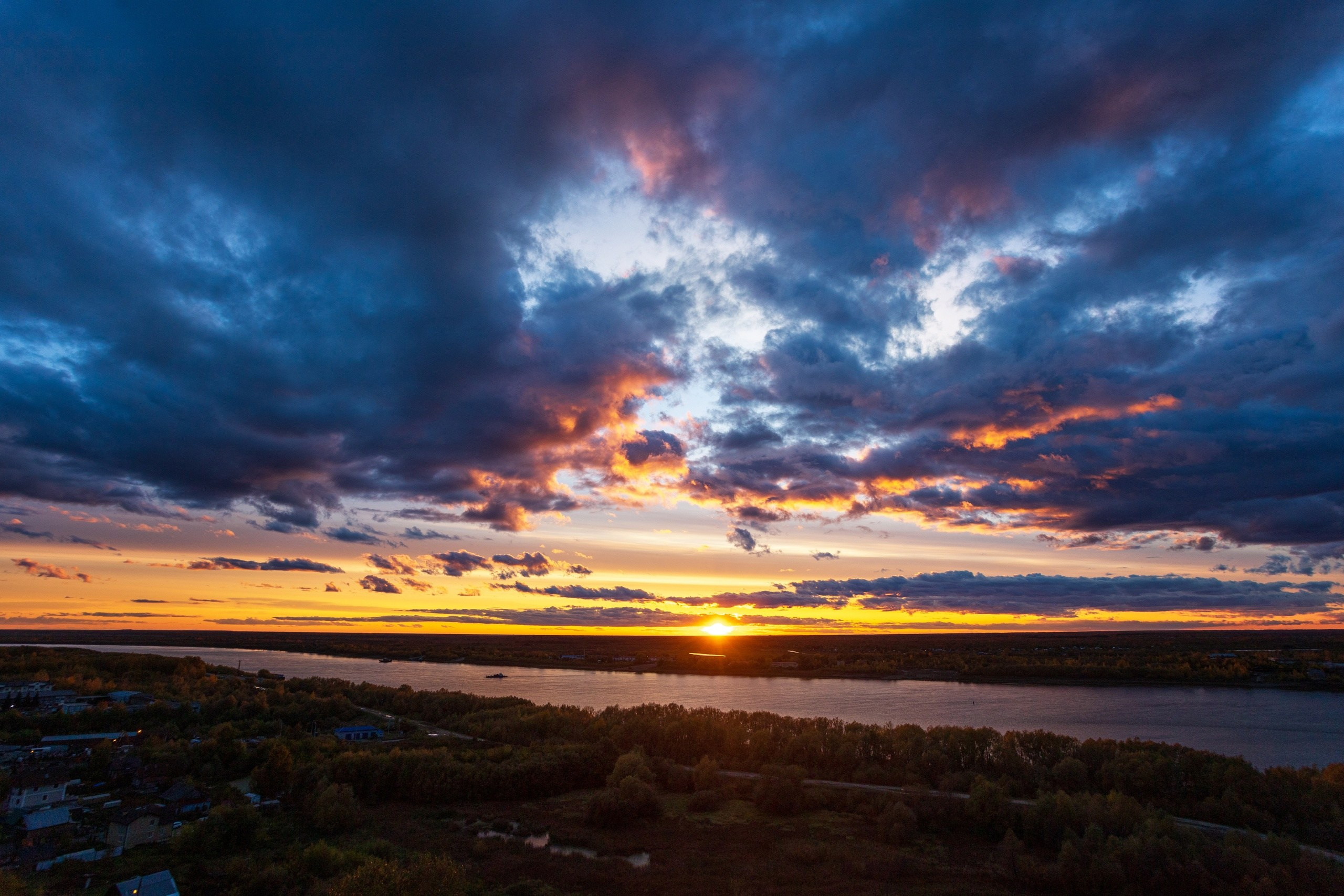 Город. Фотосессии в Тобольске, школьный фотограф, репортажная съемка