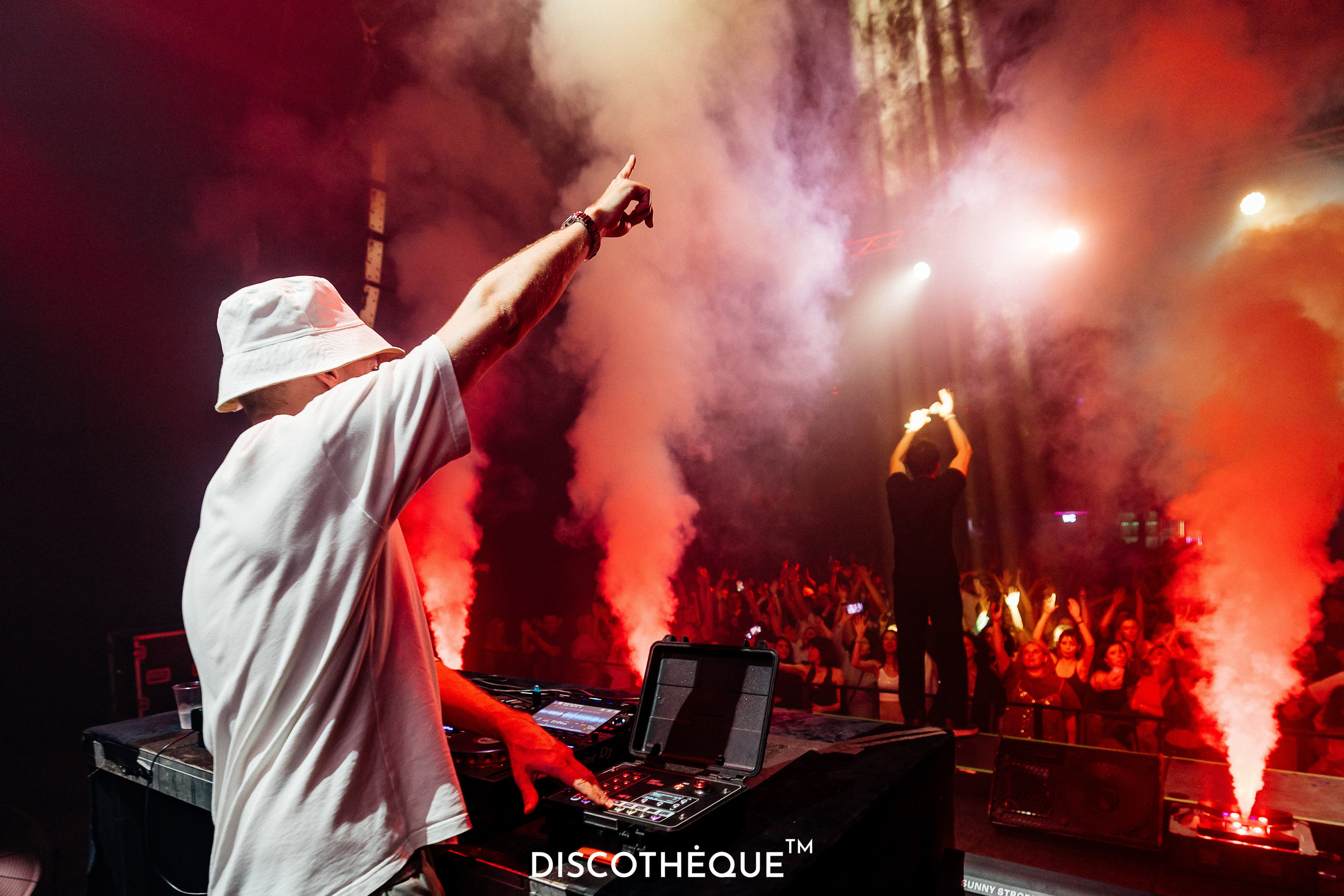 DISCOTHEQUE. Репортажный фотограф в Краснодаре Лагута Надежда