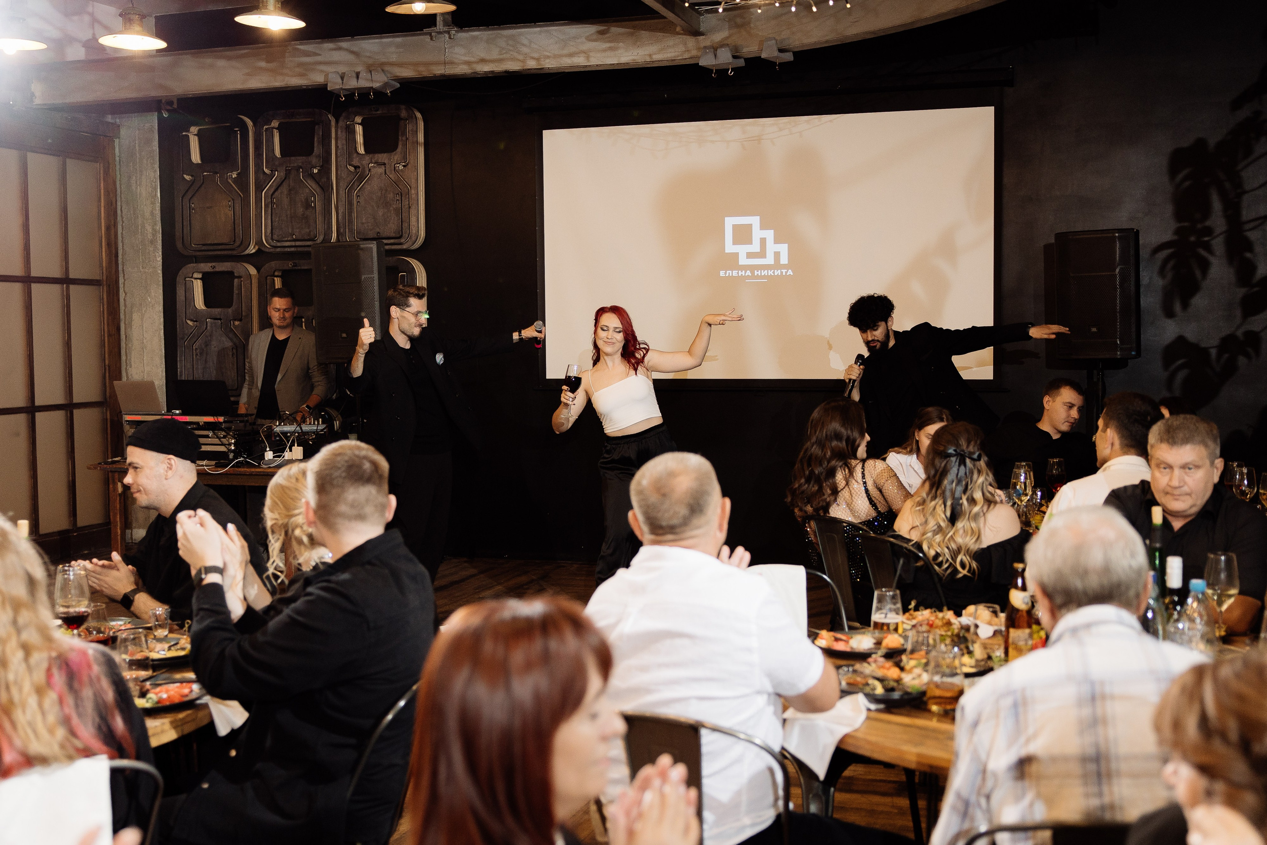 ЛЕКТОРИЙ. ЛЕНА И НИКИТА. Свадебный и индивидуальный фотограф в Челябинске Евгения Негодяева