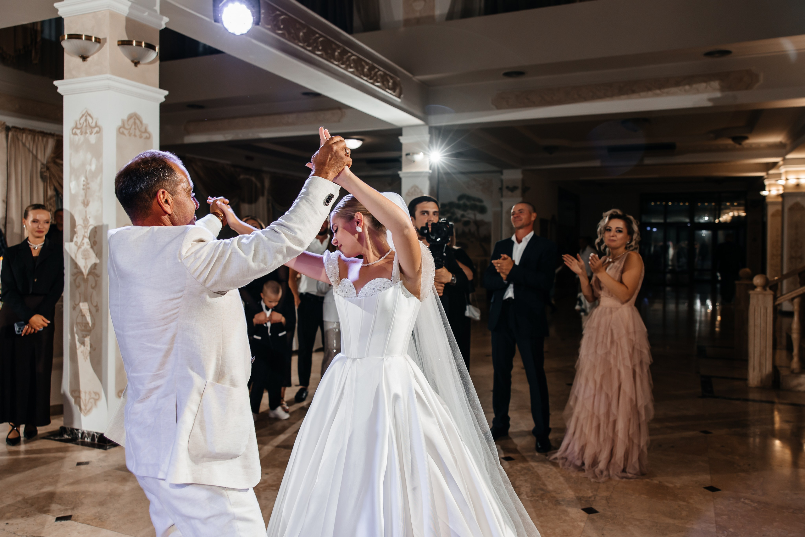 Анонс свадьбы для Арсена и Дианы. Свадебный фотограф в Крыму и Севастополе Ольга Баскакова