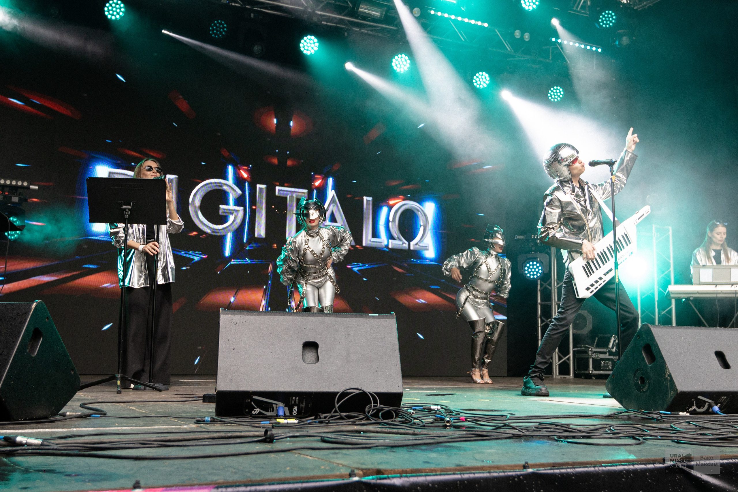 Концерты и фестивали. Свадебный и репортажный фотограф Максим Вакс. Съемка любых мероприятий в Екатеринбурге