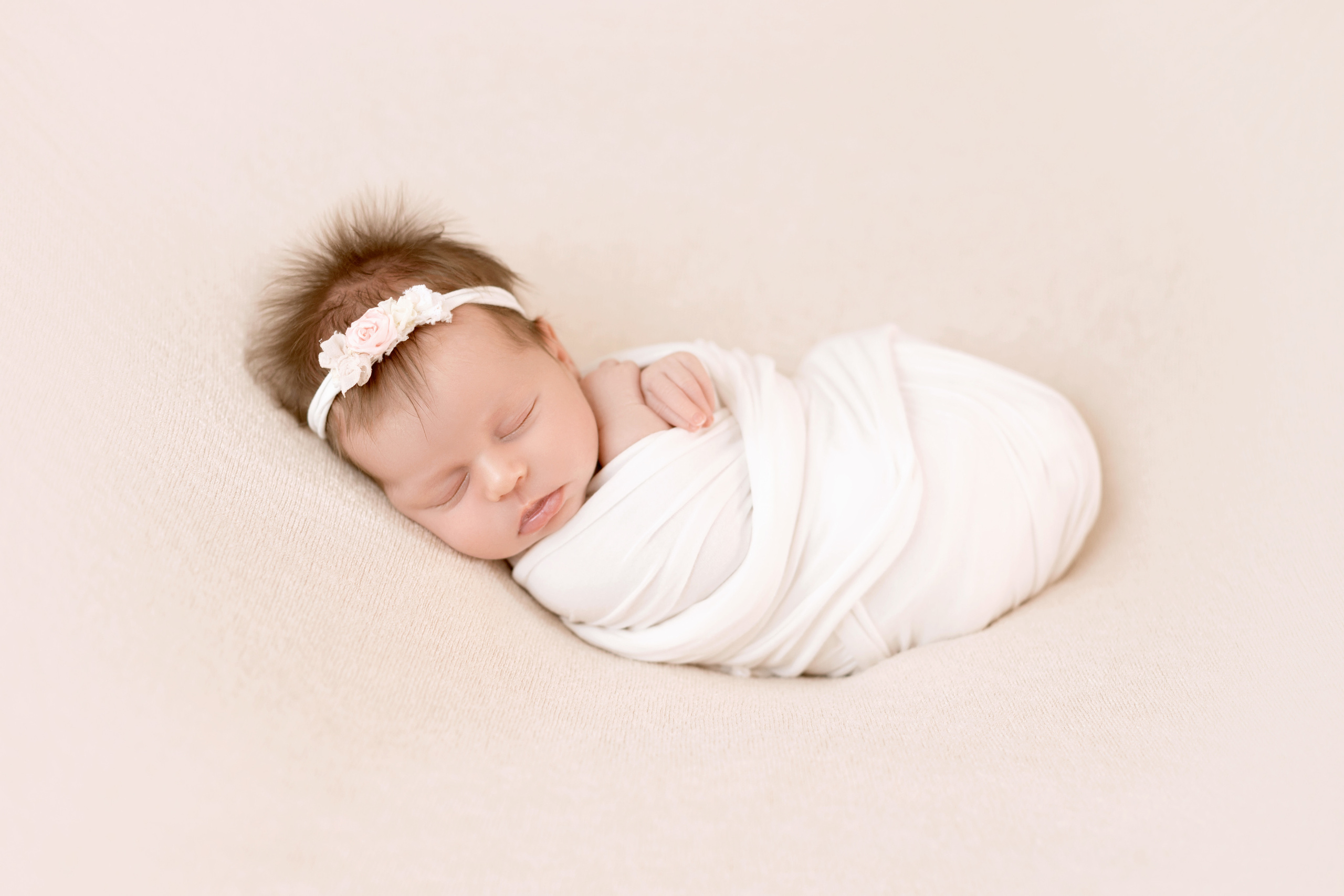 Милана newborn classic. Наталия Погребняк детский и семейный фотограф в Белгород