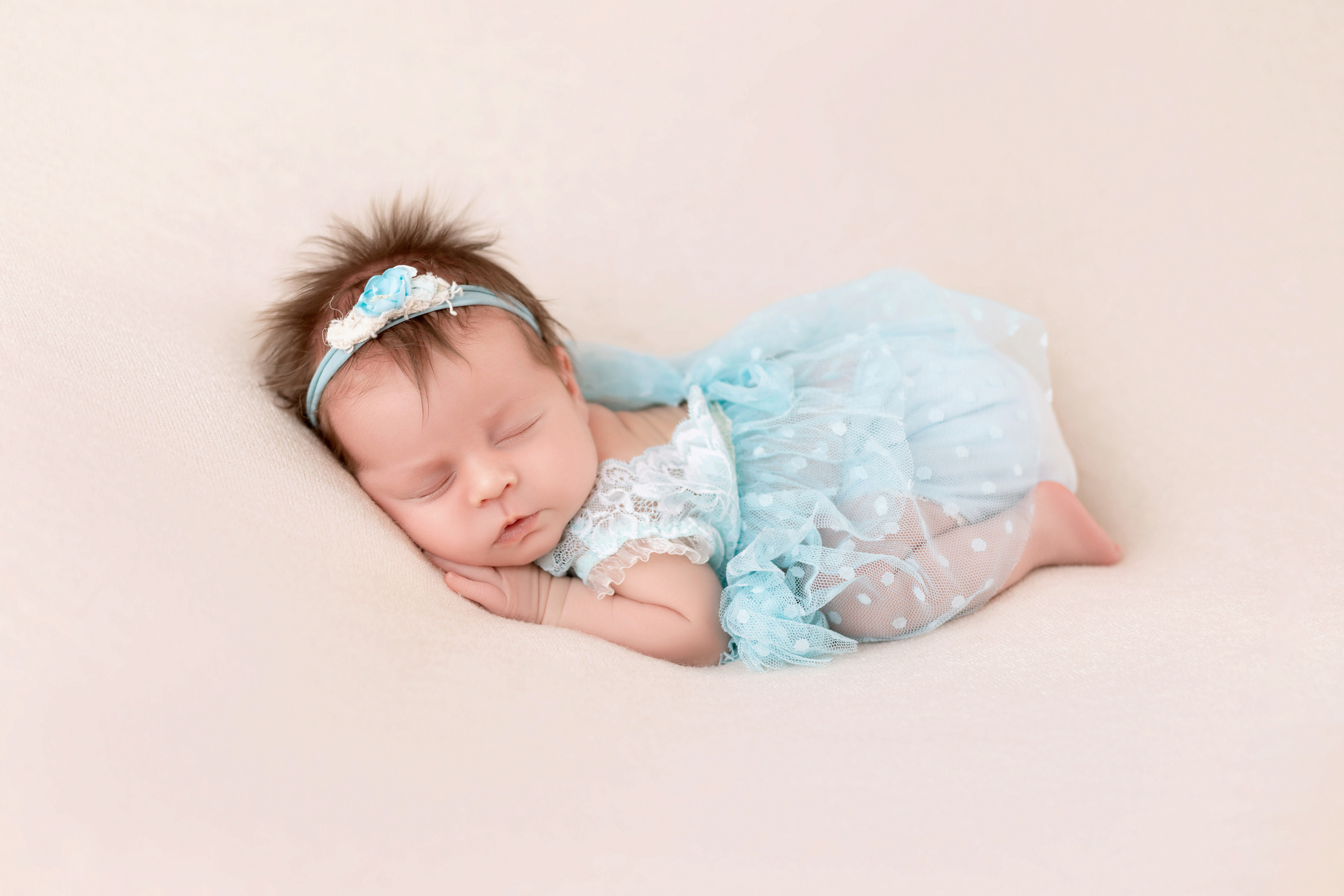 Милана newborn classic. Наталия Погребняк детский и семейный фотограф в Белгород