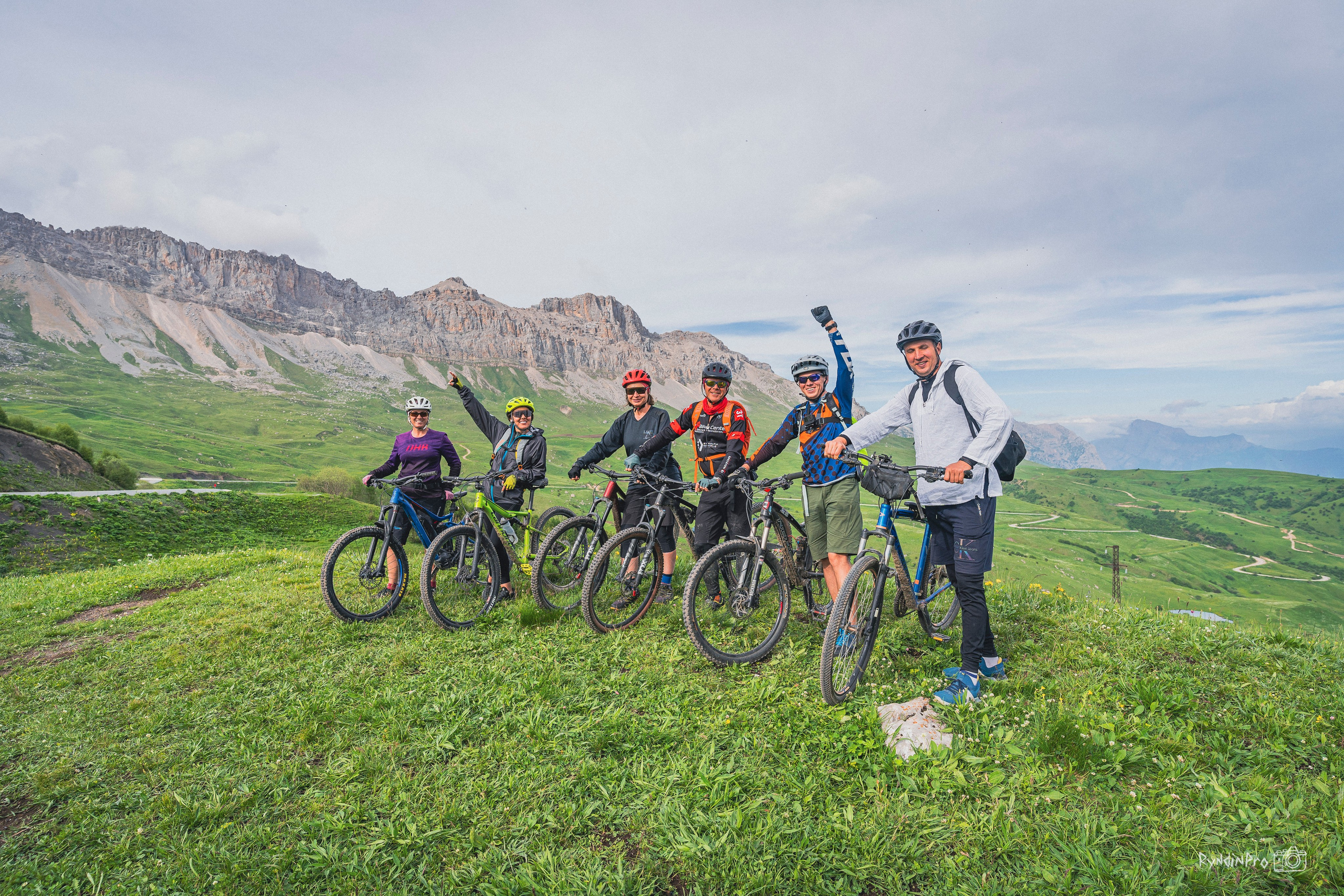 Велотур Осетия 16.06.2024 Ковальтур. Репортажный фотограф в Краснодаре Рындин Дмитрий