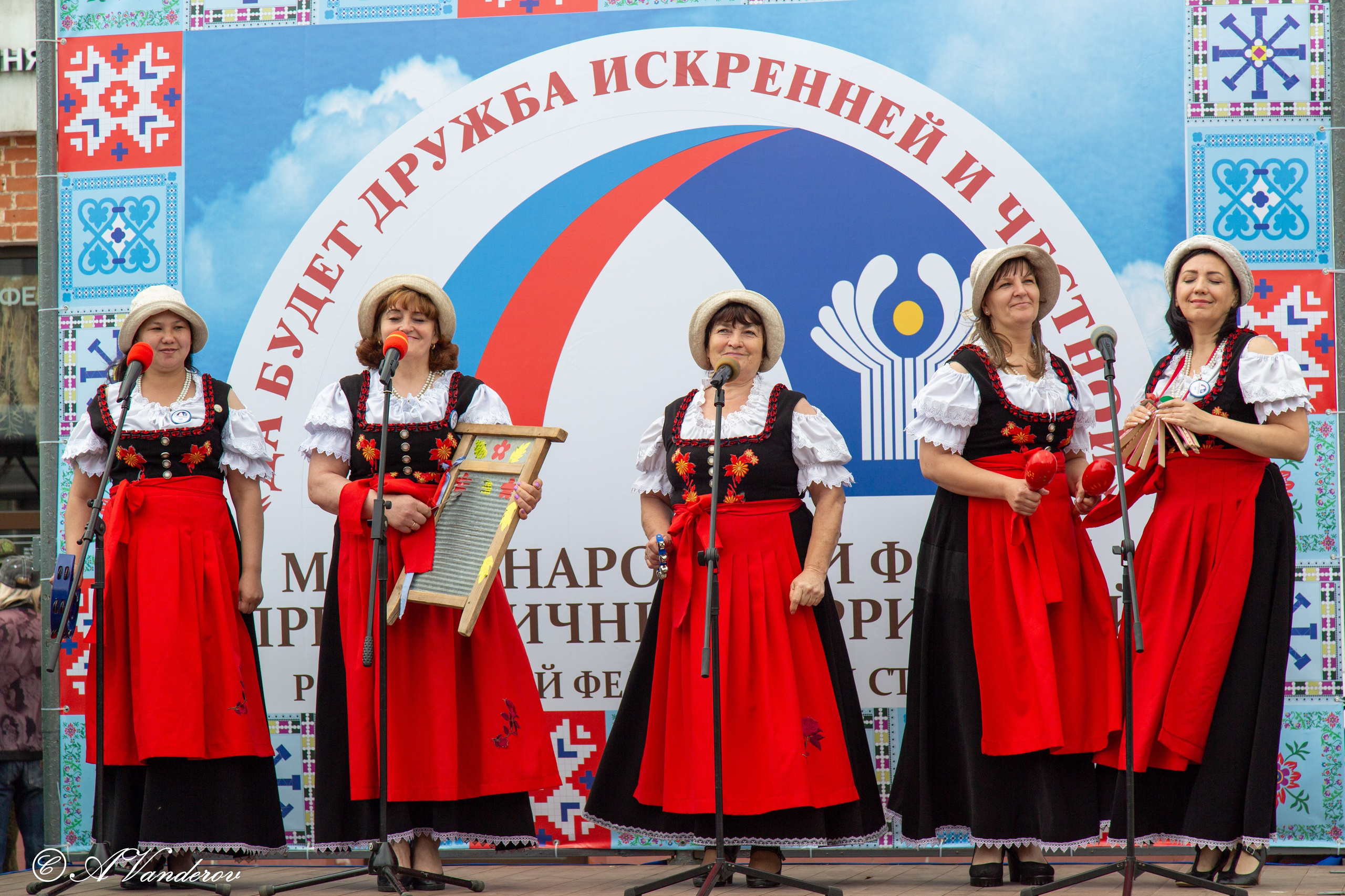 День России 12.06.2024. Фотограф Омск | Александр Вандеров