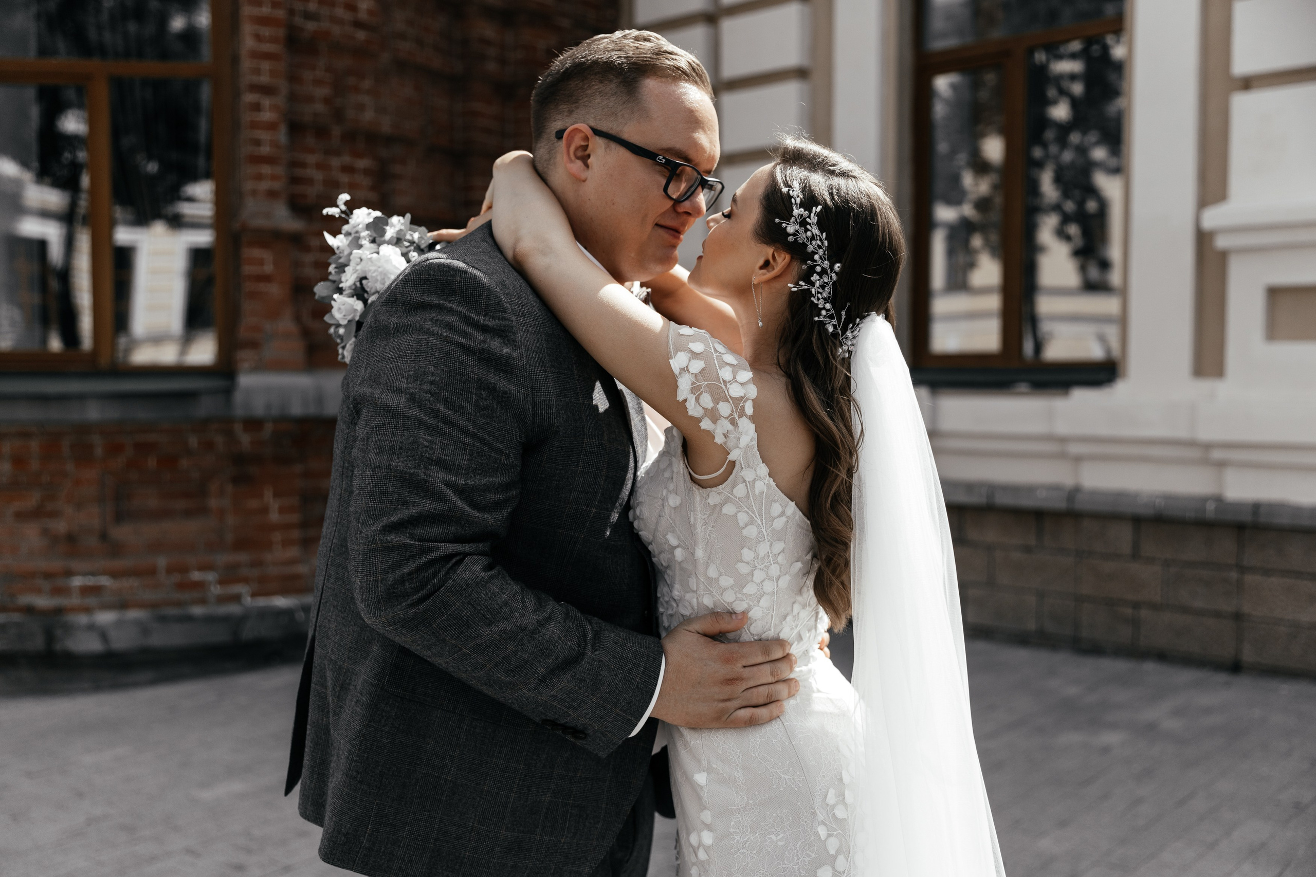 Свадебный фотограф Уфа — Руслан ГабдлисламовЖивые эмоции, красивые кадры, воспоминания на всю жизнь.Работаю по всей Республике Башкортоста. Свадебный фотограф Уфа Руслан Габдлисламов