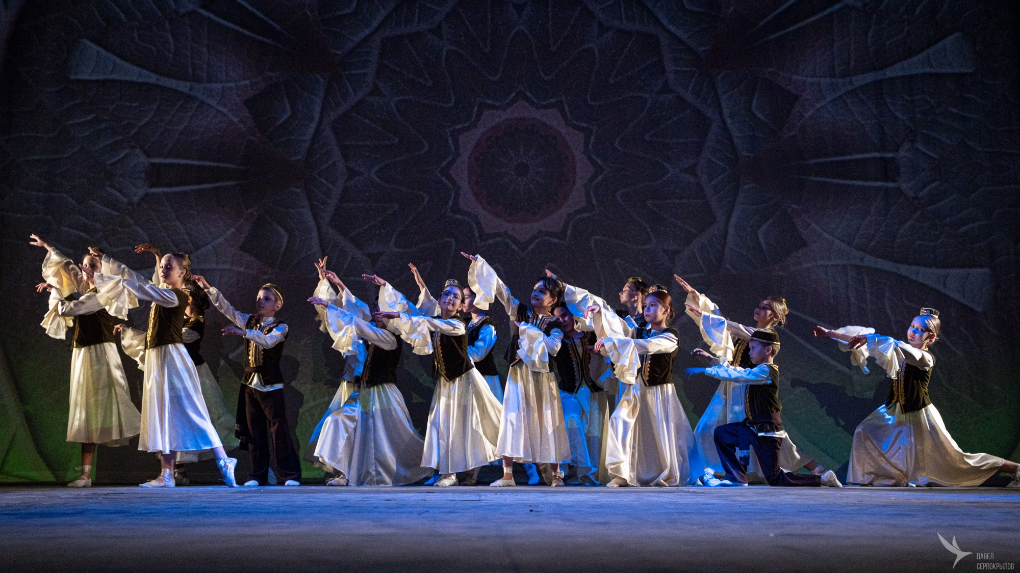 Танцевальный Проспект. Репортажный фотограф в Казани Павел Серпокрылов