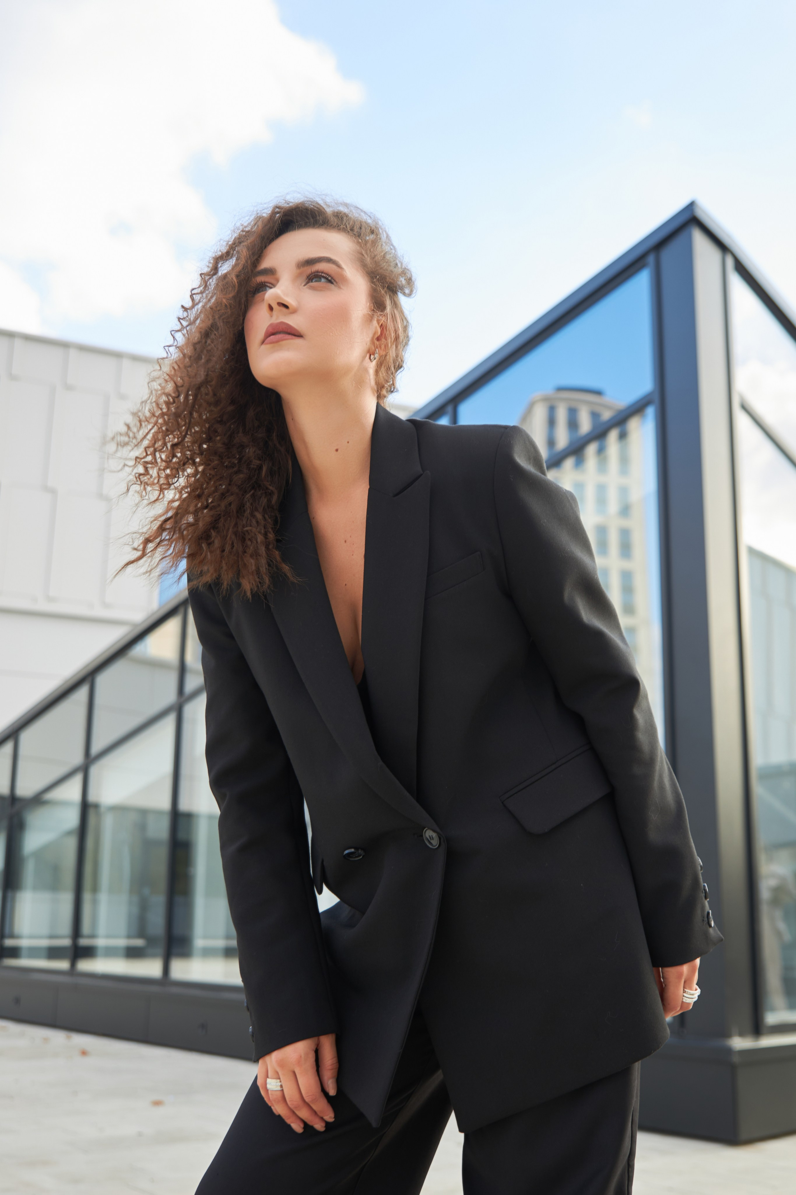 Уличная фотосессия для девушки. Brand и контент фотограф