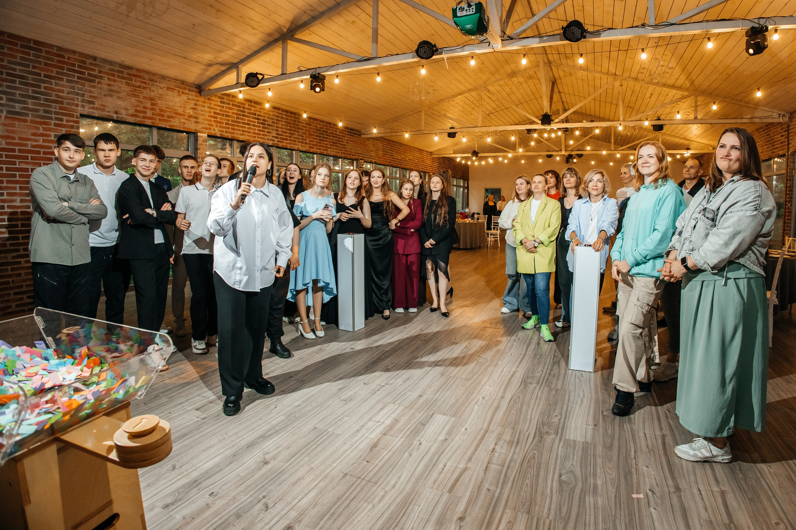 Выпускной 9 класс. Фотограф в Санкт-Петербурге Виктория Безверхая