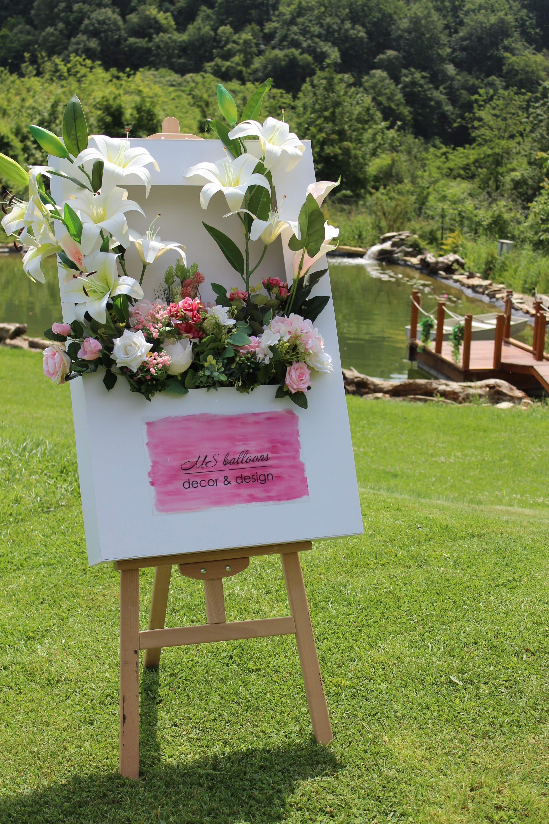 Vjenčanje Devojačko veče Prosidba Dekoracije za vjenčanje Dekoracije za devojačko veče Dekoracije za prosidbu Dekoracija za vjenčanje Dekora. Шары с гелием, фотозоны Нови Сад Белград. Balone i dekoracije od balona Novi Sad Beograd