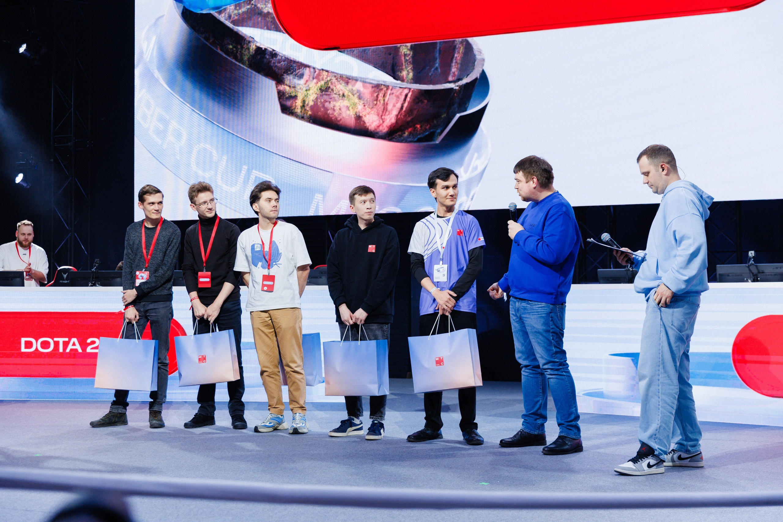 МТС Cyber Cup 2025. Коммерческий фотограф в Москве — Антон Ермаков