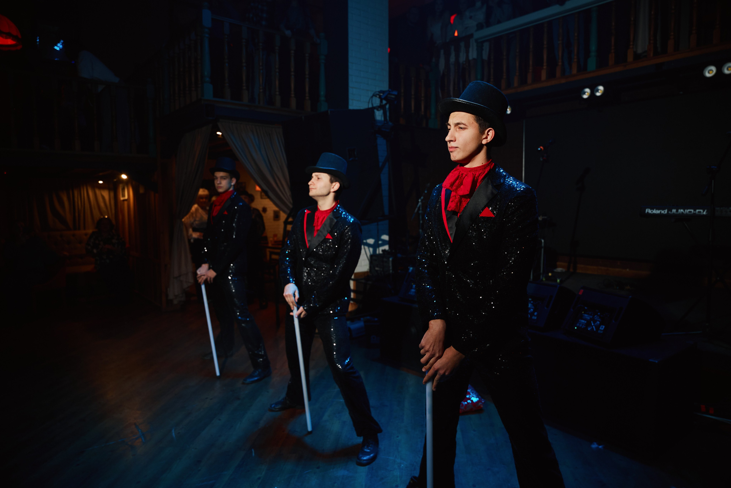 Арт-вечеринка 2026. Фотограф и видеограф в Кургане Леонид Корнильев