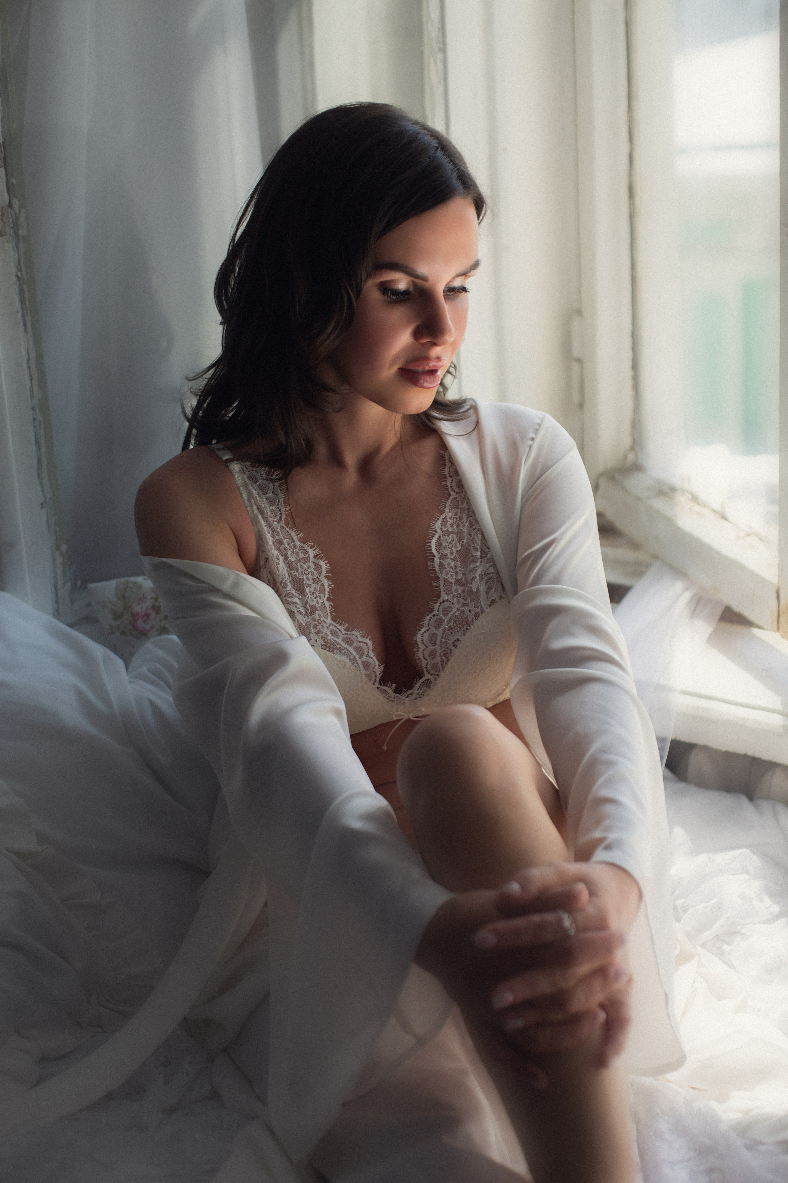 Будуарная портретная фотосессия в фотостудии