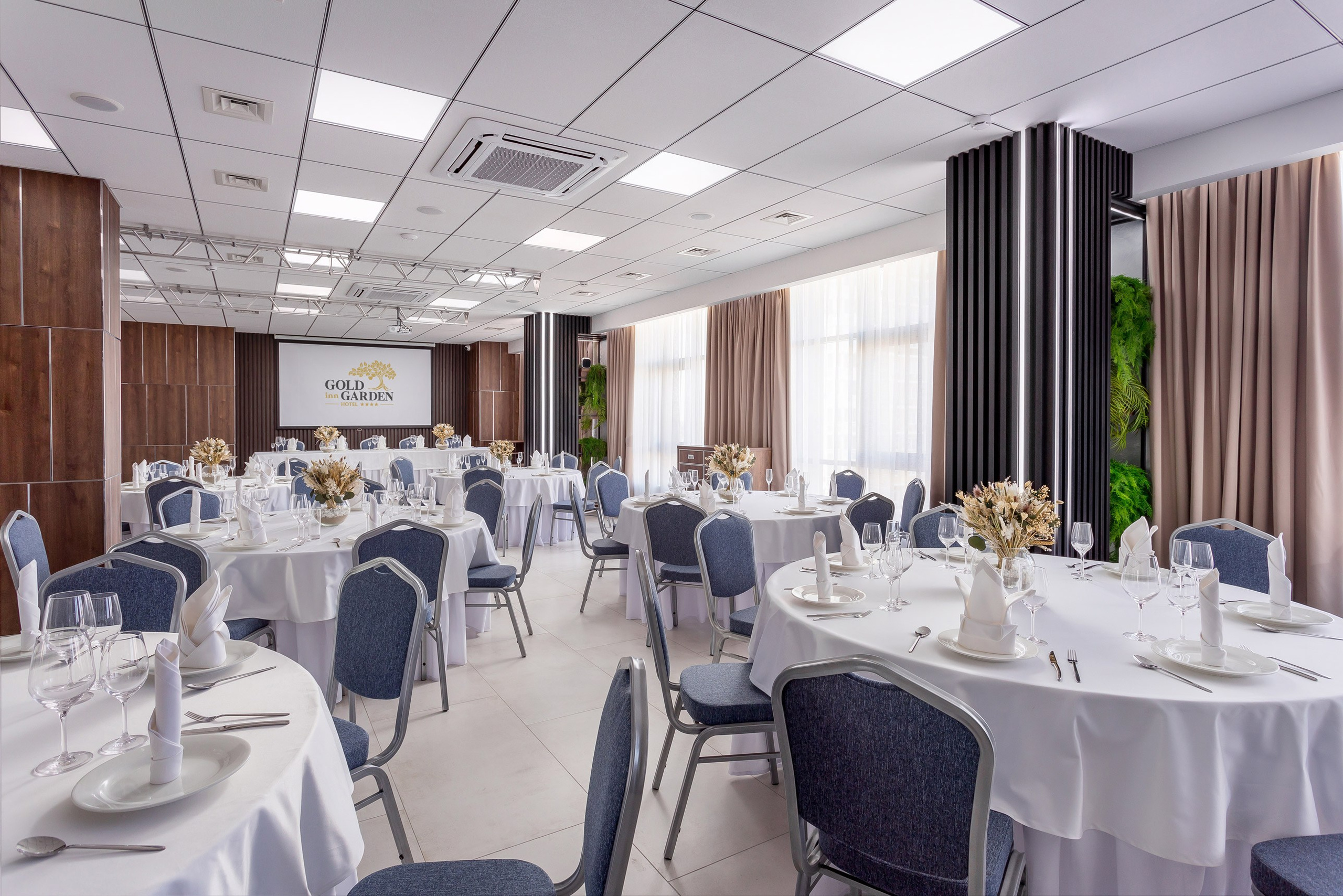 Hotels. Interior photographer Vitalii in Portland and Vancouver