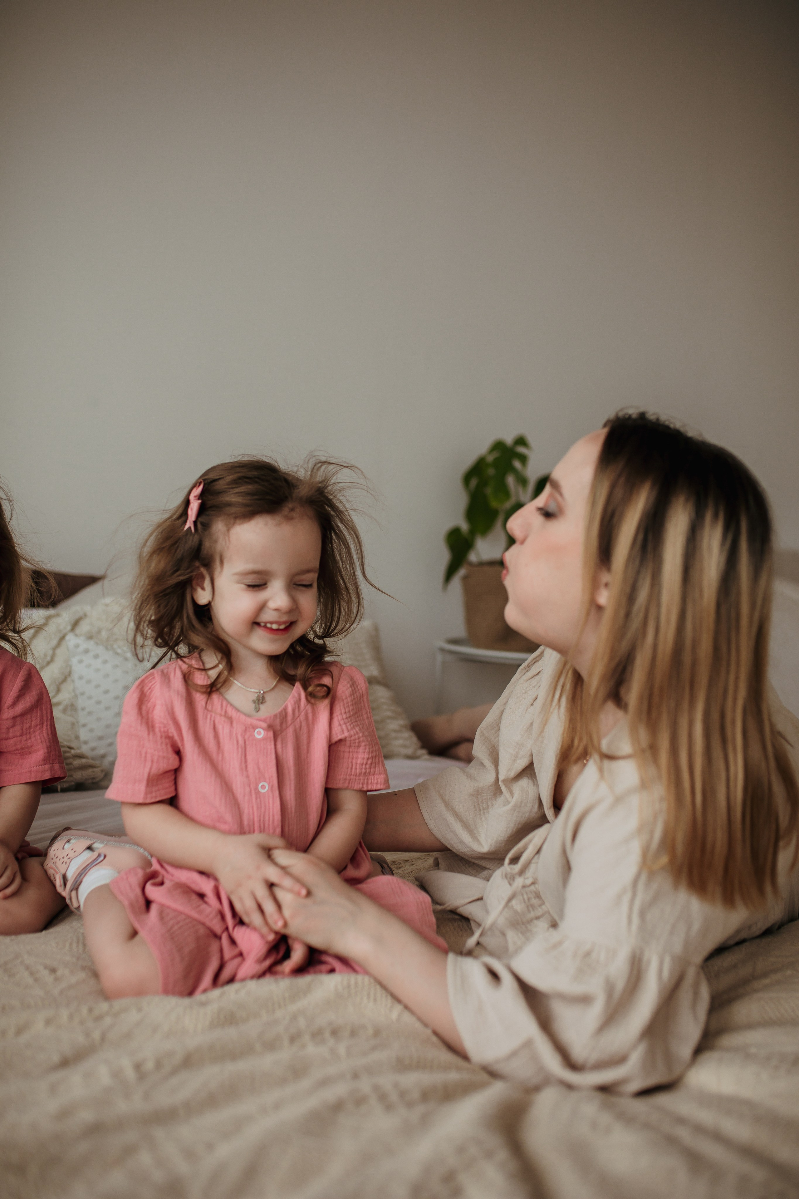 Катя & Аня 3 годика. Семейный и Свадебный фотограф в Санкт-Петербурге Плохая Екатерина