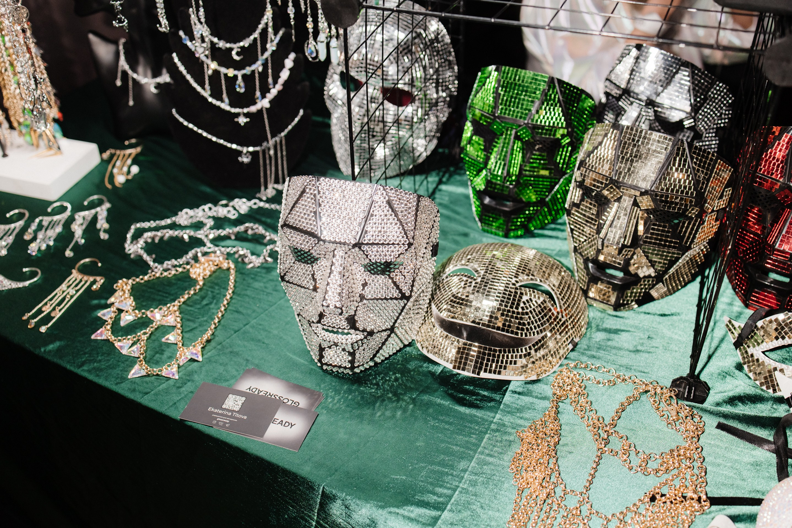 PHAGAMAST. VICTORIA SHU