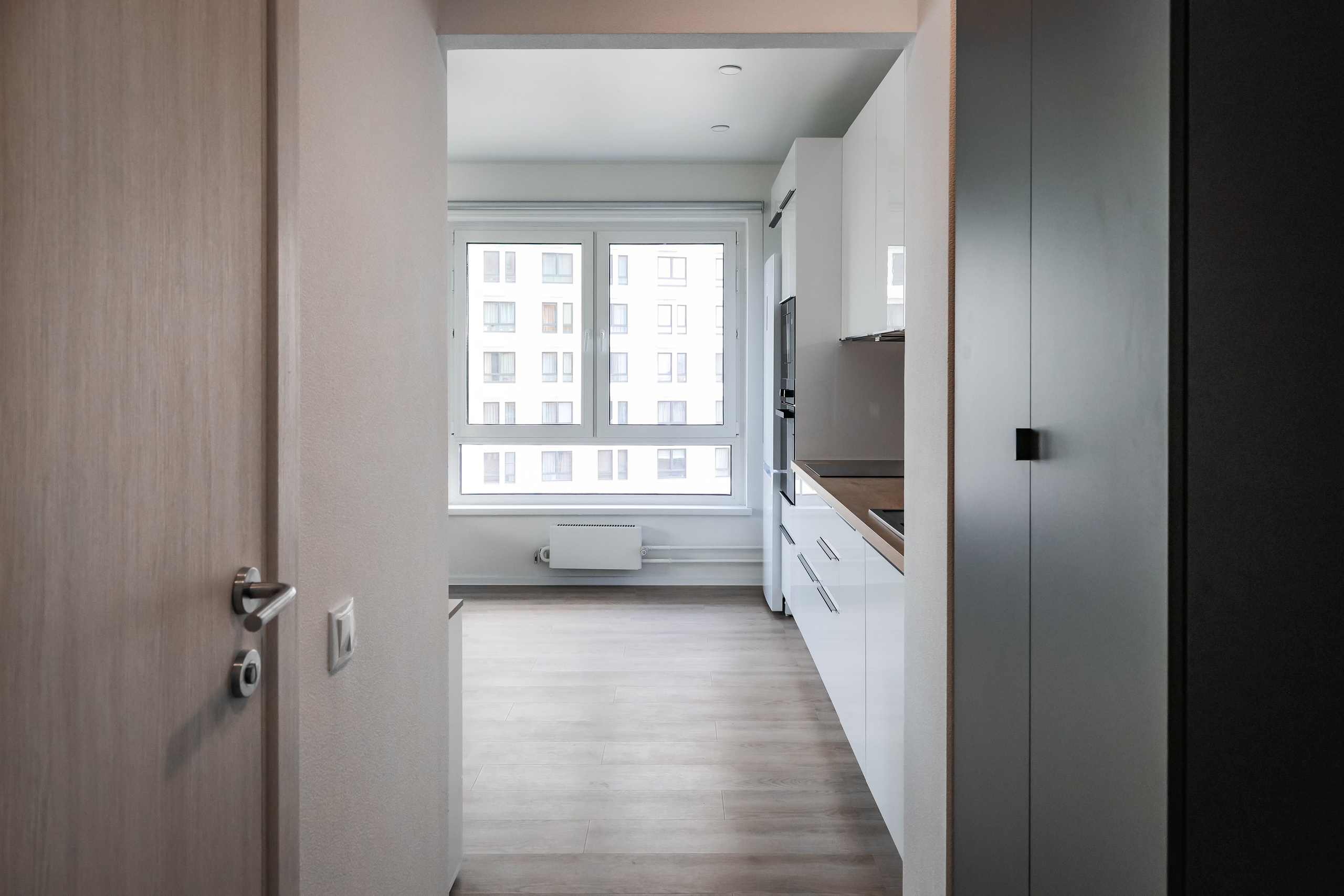 APARTMENT COMPLEX INTERIOR. Mixturecaptures