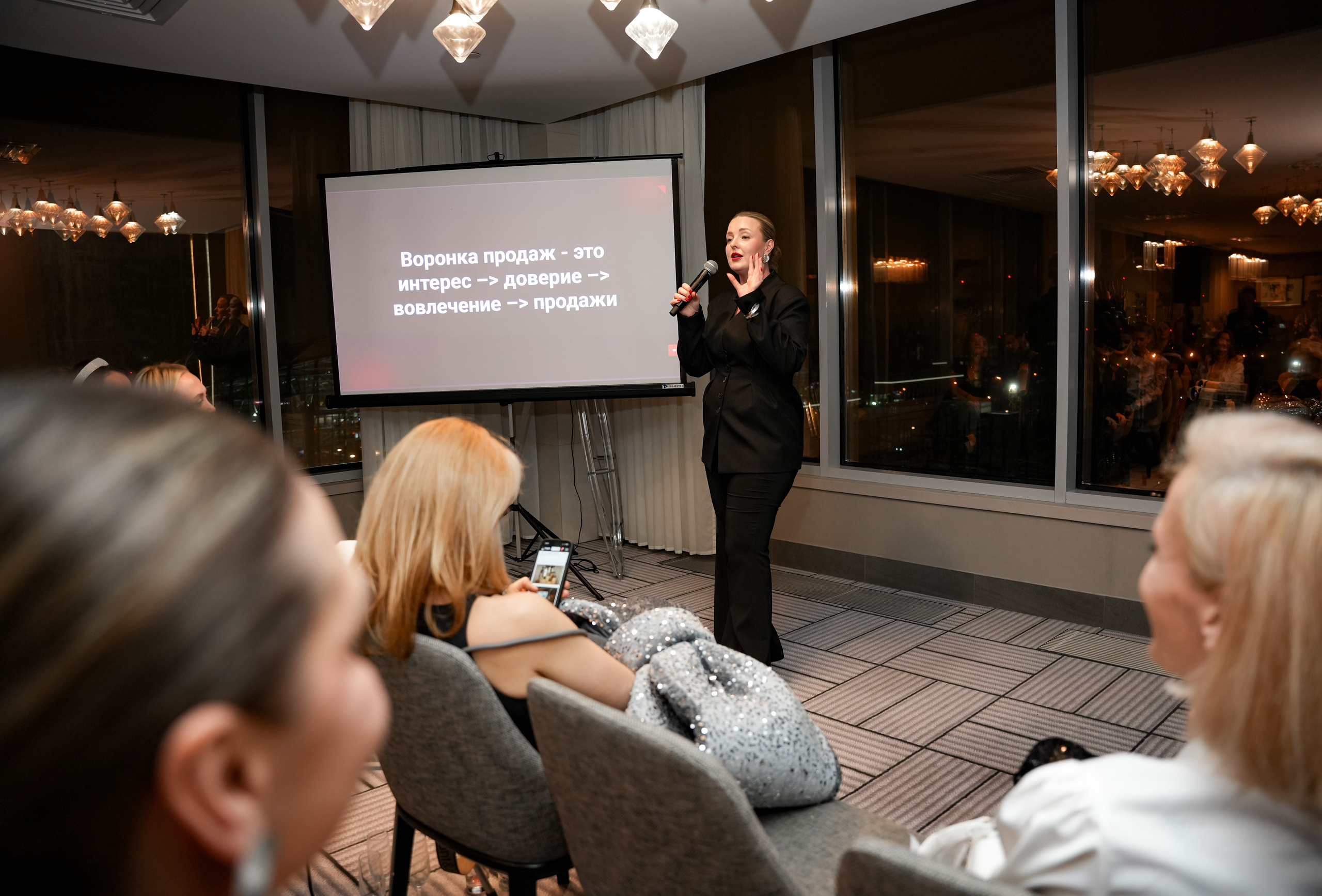 TINAoTEAM: конференция VII. Портретный и репортажный фотограф в Москве Разуменко Роман