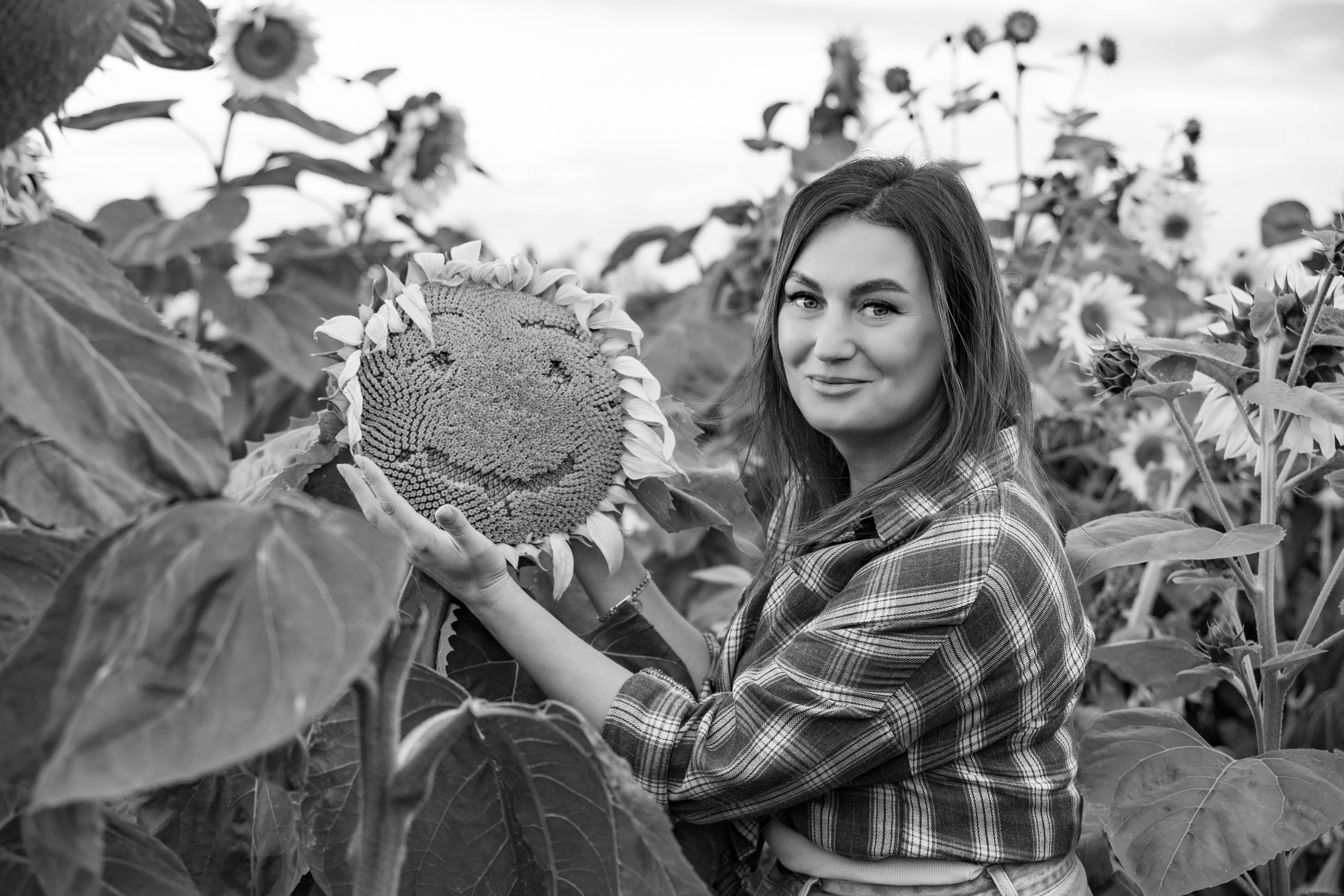 Фотосет в подсолнухах. Алена и Арина. Фотограф Лапочкина Татьяна