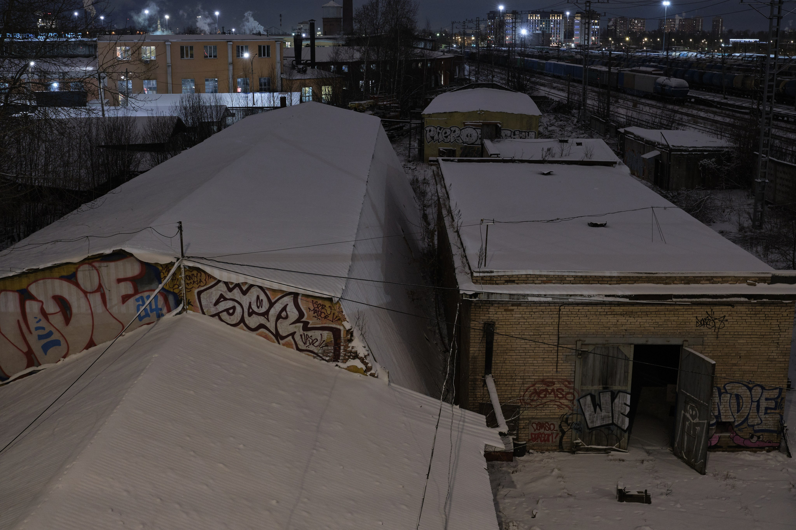 Городской пейзаж — deadpan | Филипп Линзин. Репортажный и портретный фотограф в Санкт-Петербурге Филипп Линзин