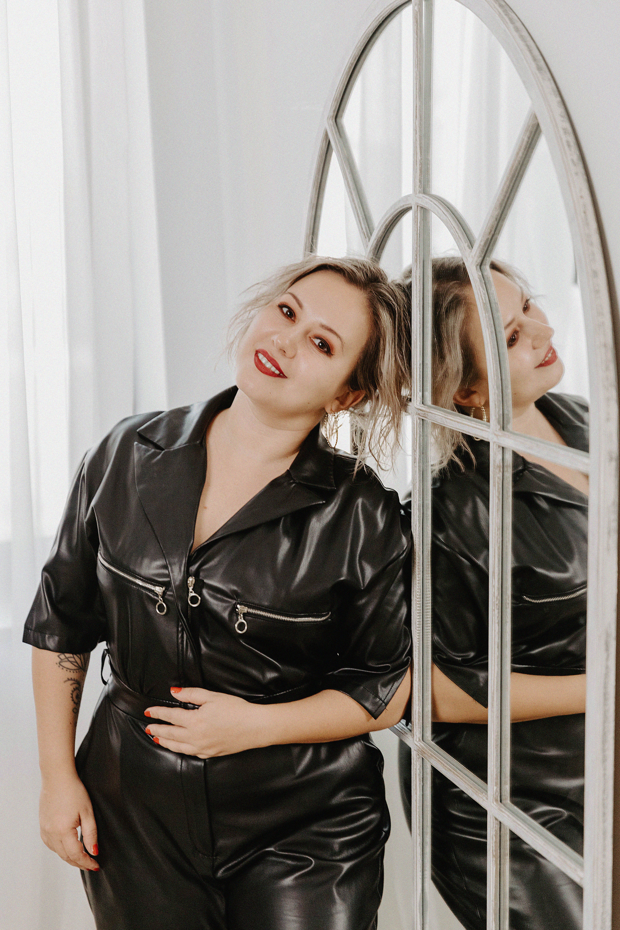 Фотосессия Эльвиры в фотостудии Пространство. Свадебный, семейный и портретный фотограф в Алматы, Костанай