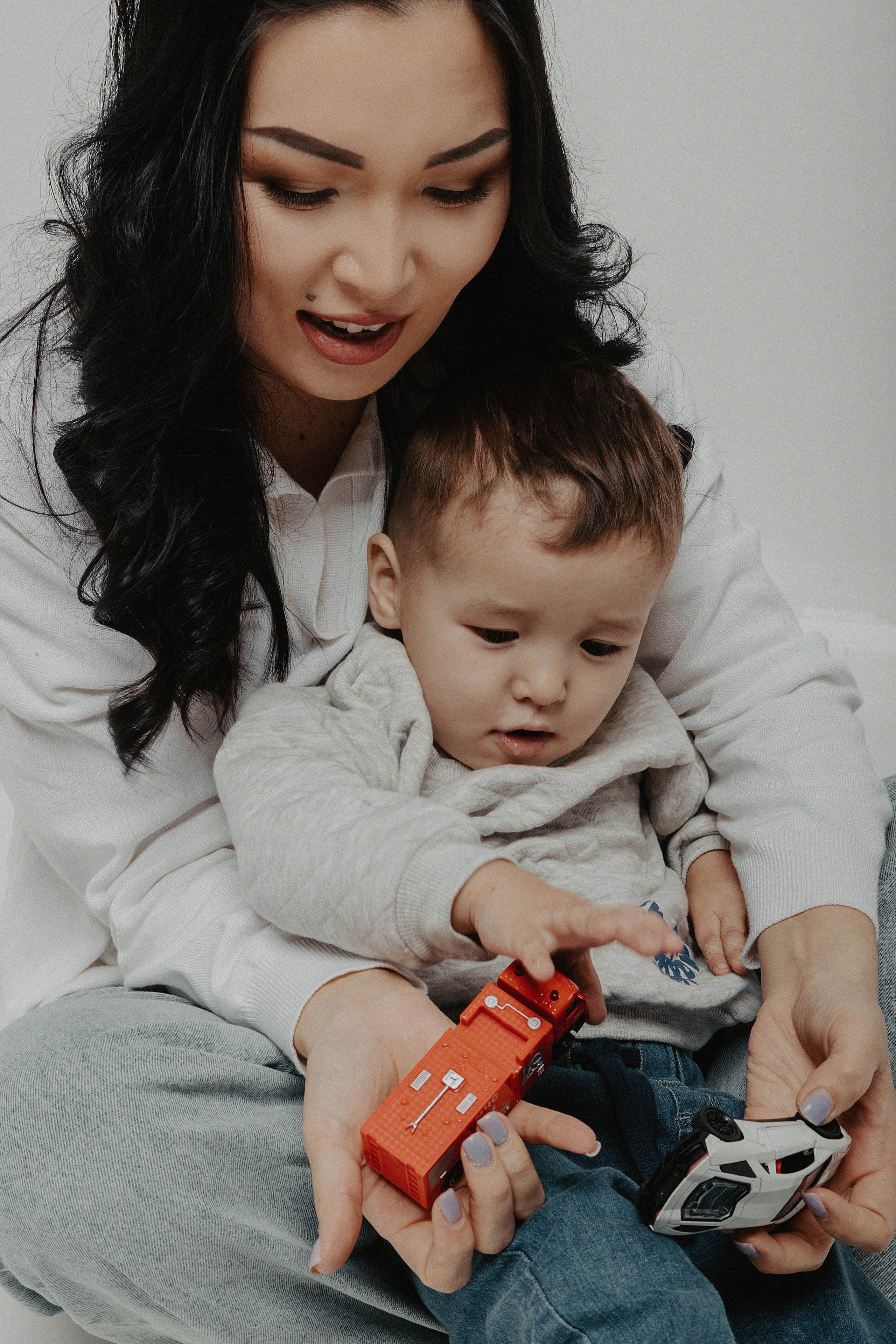 Фотосессия Куаныш и Али в фотостудии Пространство. Свадебный, семейный и портретный фотограф в Алматы, Костанай