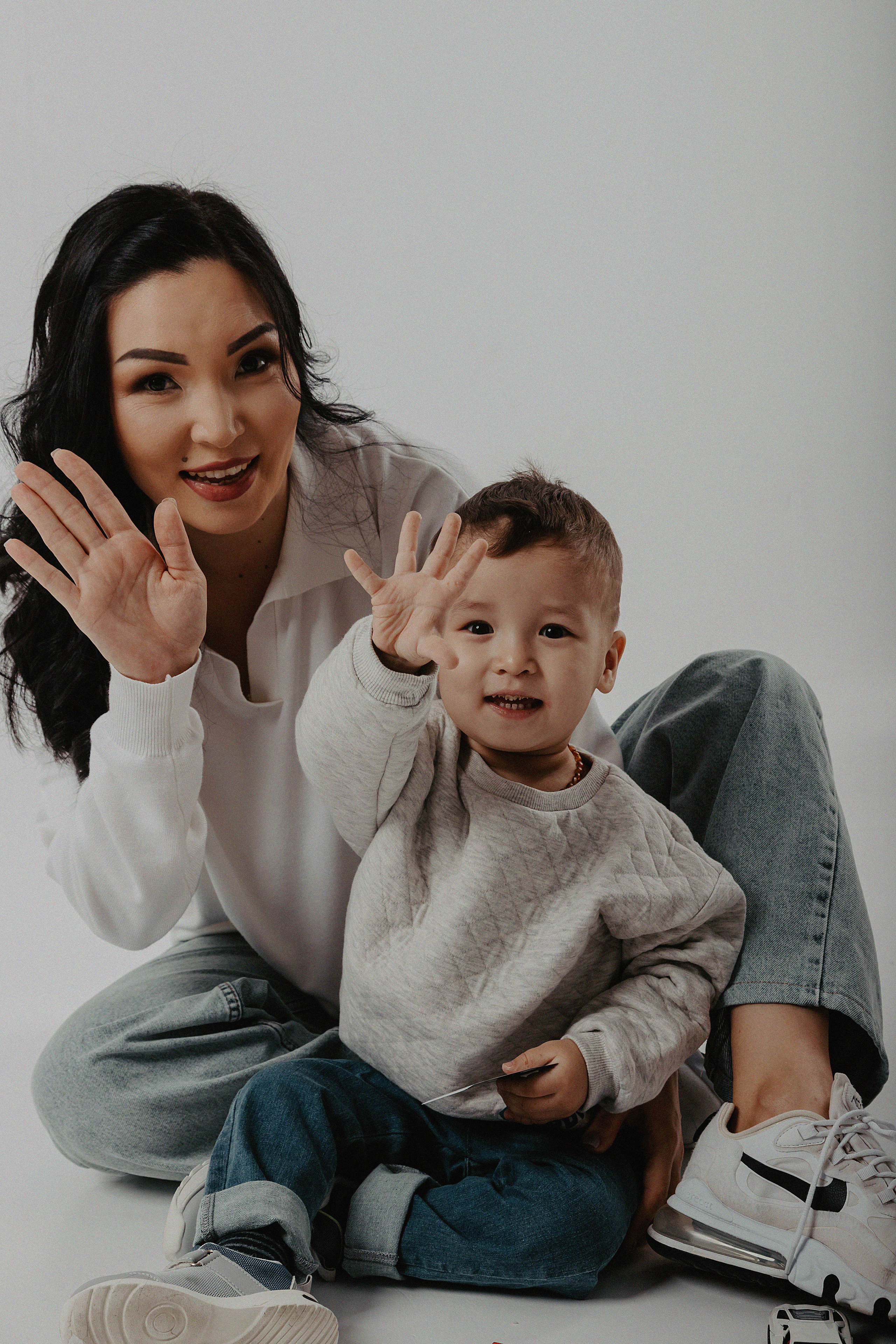 Фотосессия Куаныш и Али в фотостудии Пространство. Свадебный, семейный и портретный фотограф в Алматы, Костанай