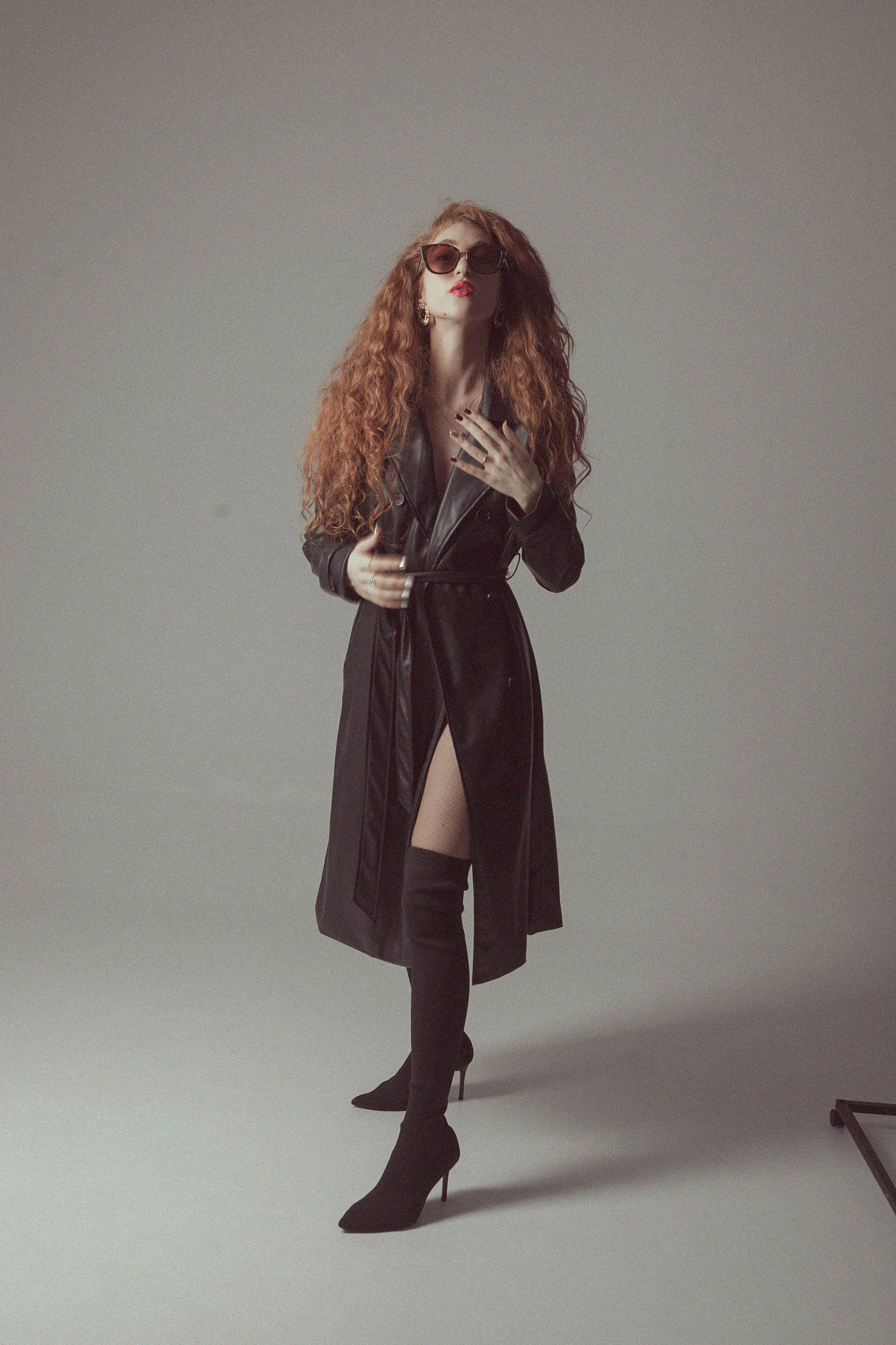 Фотосессия Миланы в фотостудии Пространство. Свадебный, семейный и портретный фотограф в Алматы, Костанай