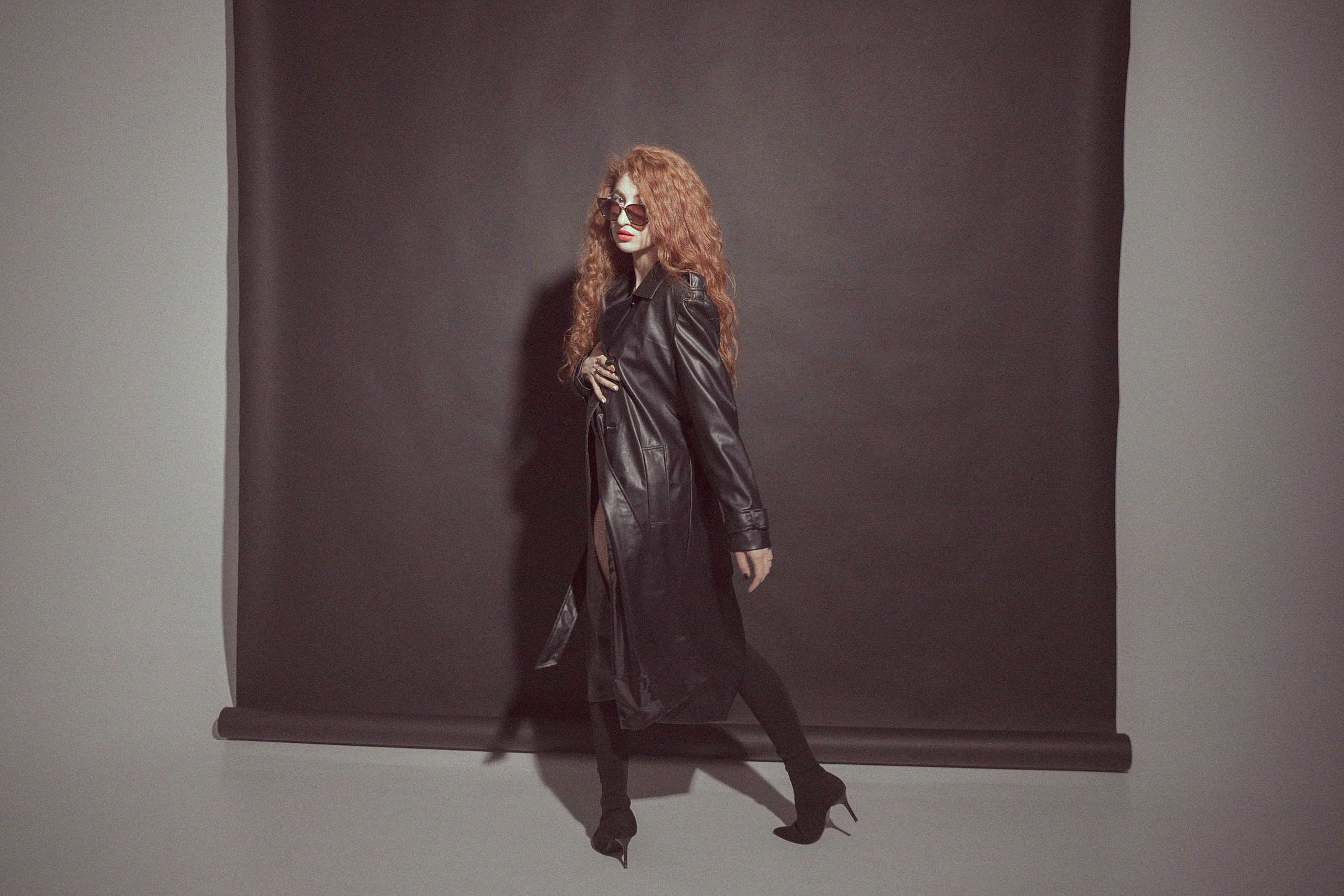 Фотосессия Миланы в фотостудии Пространство. Свадебный, семейный и портретный фотограф в Алматы, Костанай