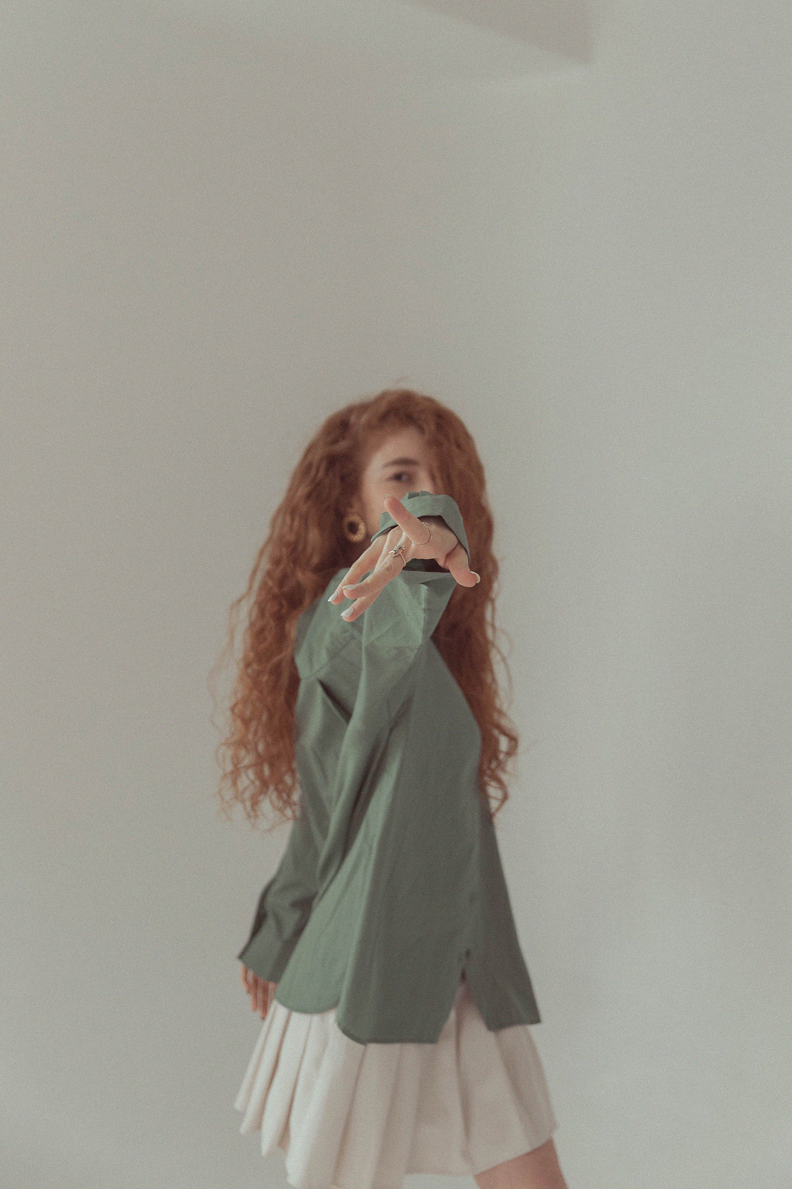 Фотосессия Миланы в фотостудии Пространство. Свадебный, семейный и портретный фотограф в Алматы, Костанай