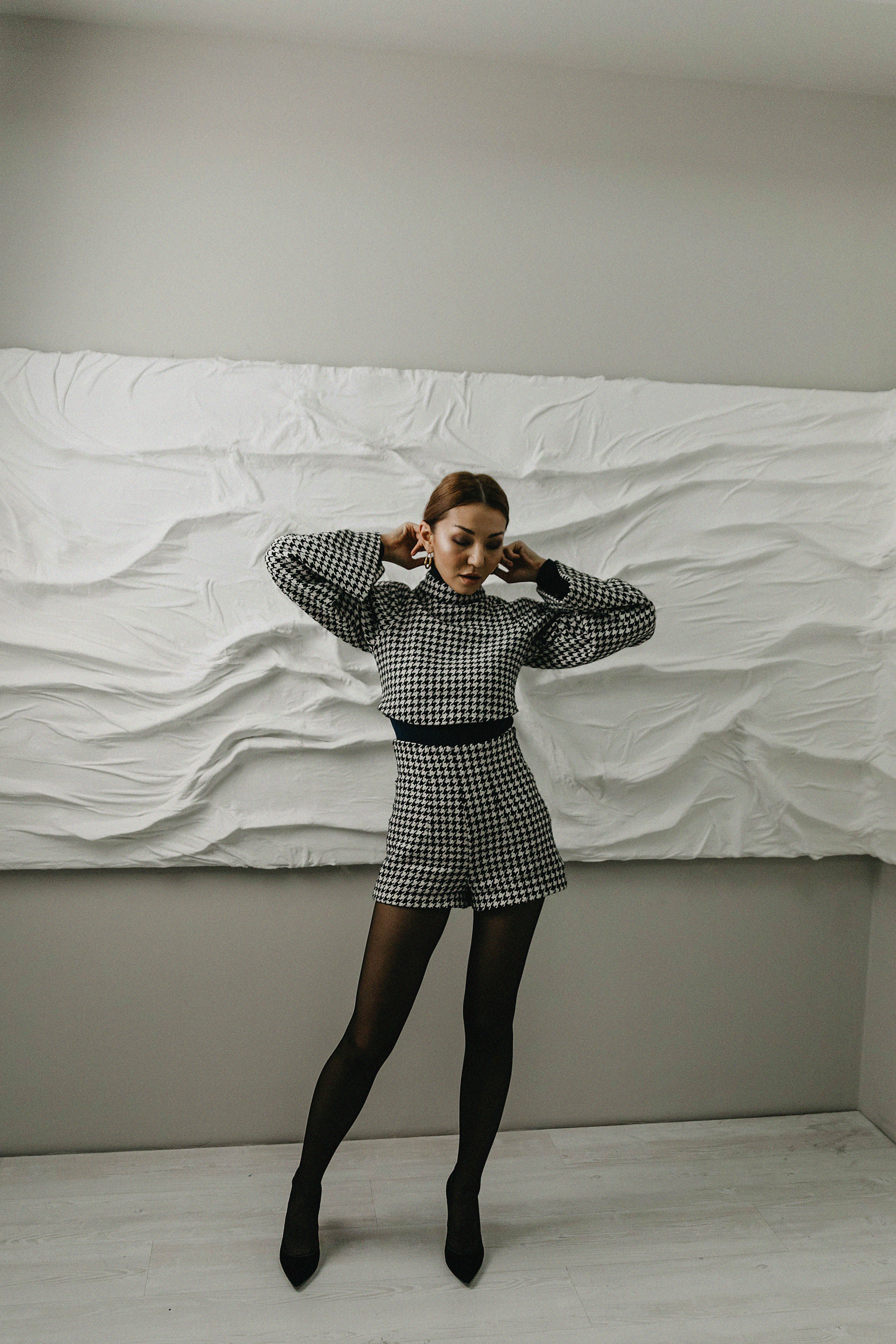 Фотосессия Сауле в фотостудии Пространство. Свадебный, семейный и портретный фотограф в Алматы, Костанай