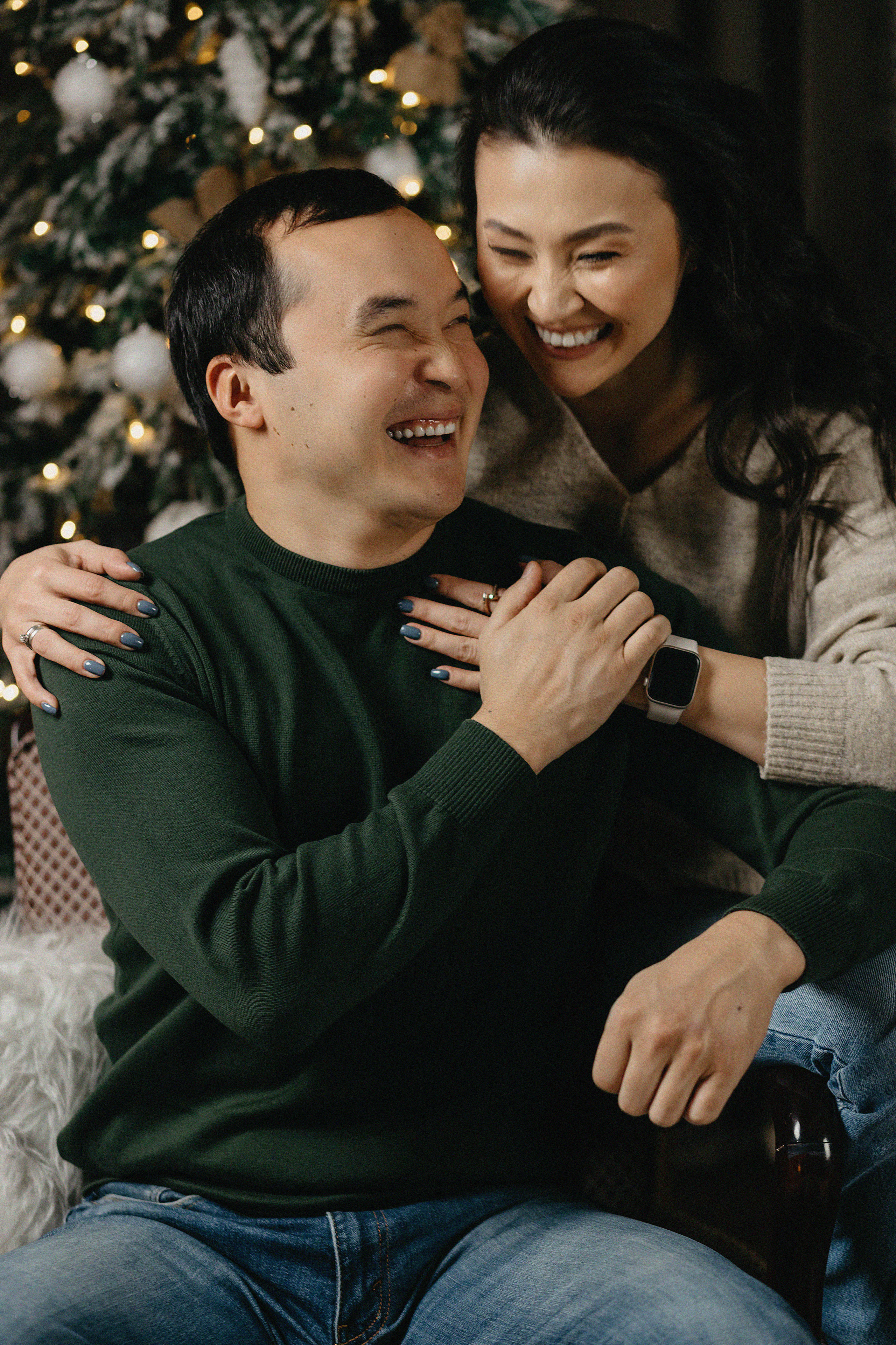 Фотосессия Ержана и Даны в фотостудии Энви. Свадебный, семейный и портретный фотограф в Алматы, Костанай