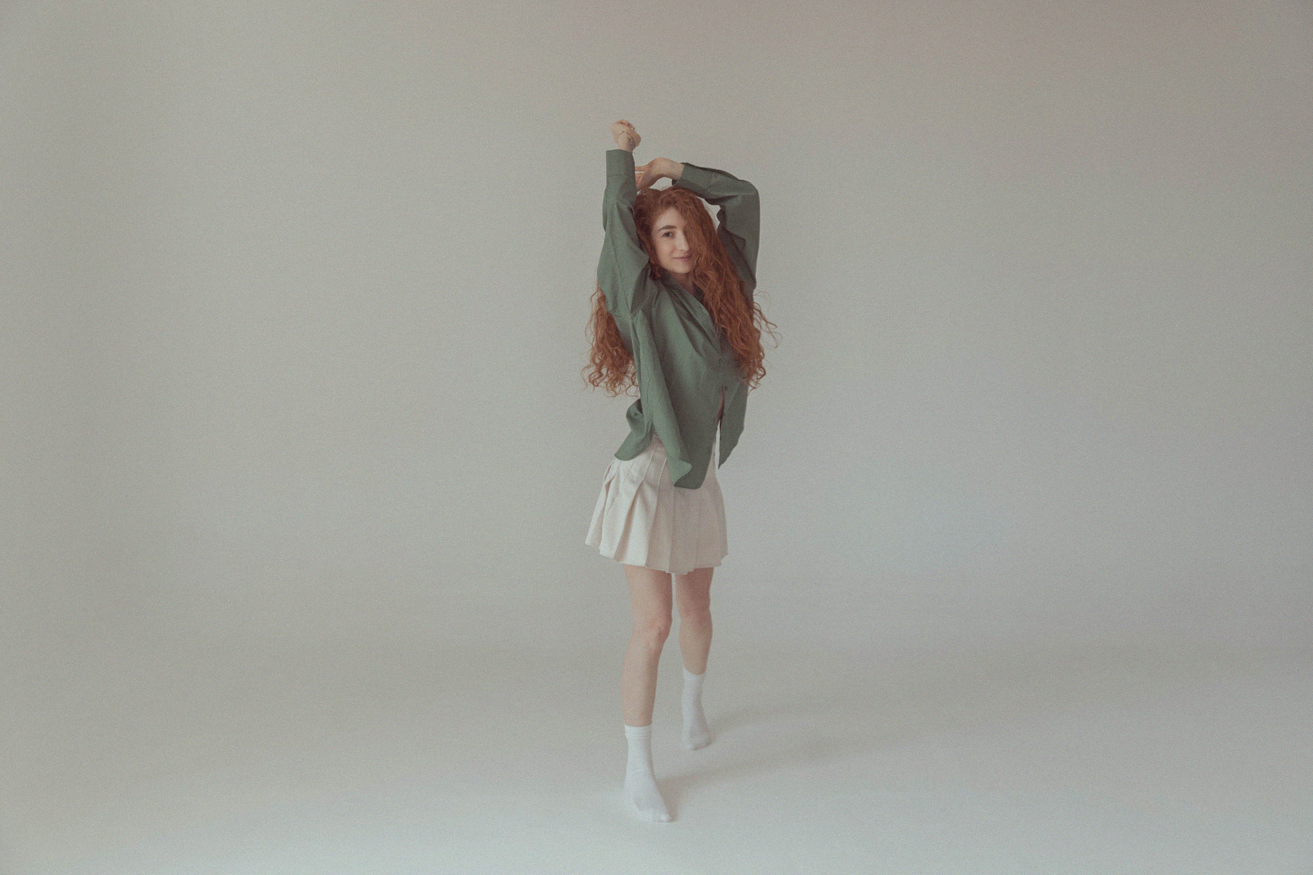 Фотосессия Миланы в фотостудии Пространство. Свадебный, семейный и портретный фотограф в Алматы, Костанай