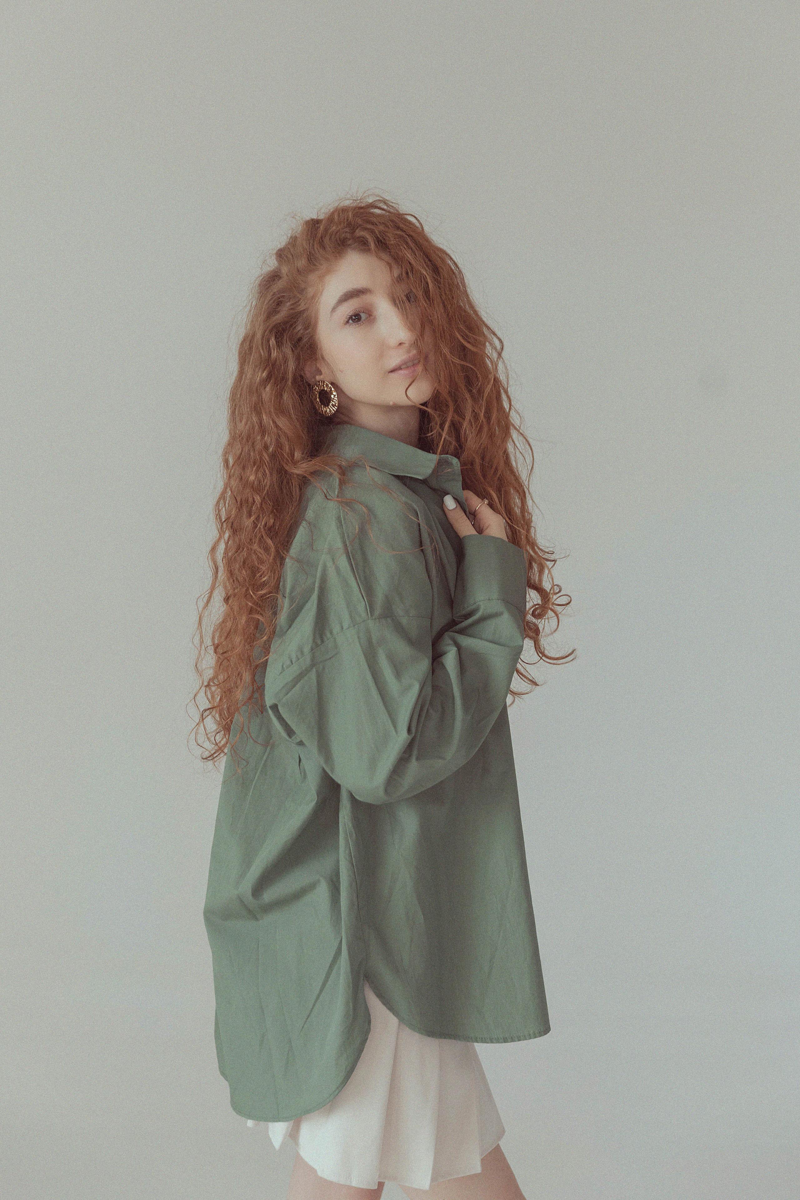 Фотосессия Миланы в фотостудии Пространство. Свадебный, семейный и портретный фотограф в Алматы, Костанай