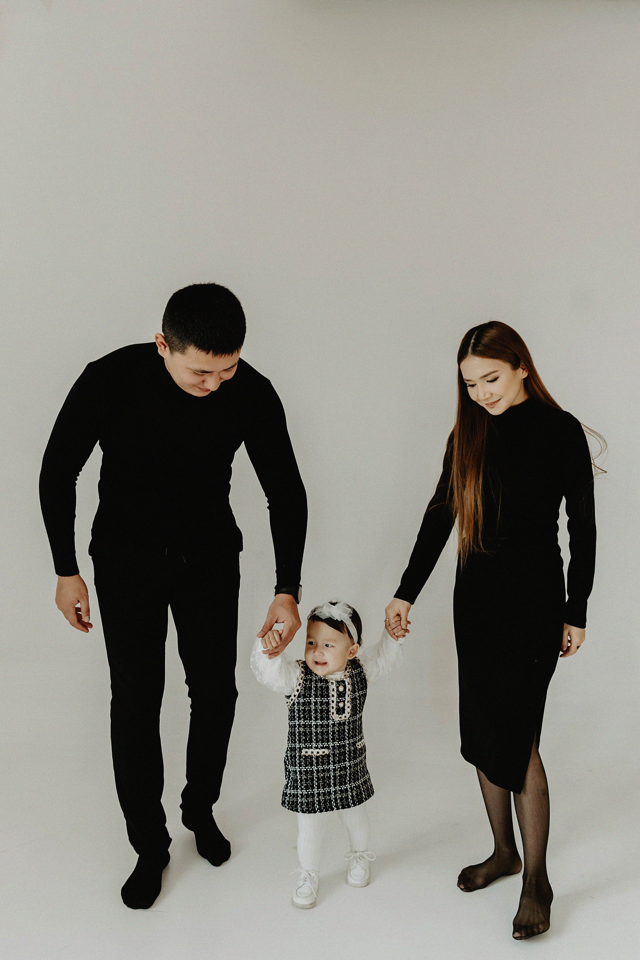 Семейная фотосессия Нурдаулета Акниет и принцессы Адемы. Свадебный, семейный и портретный фотограф в Алматы, Костанай