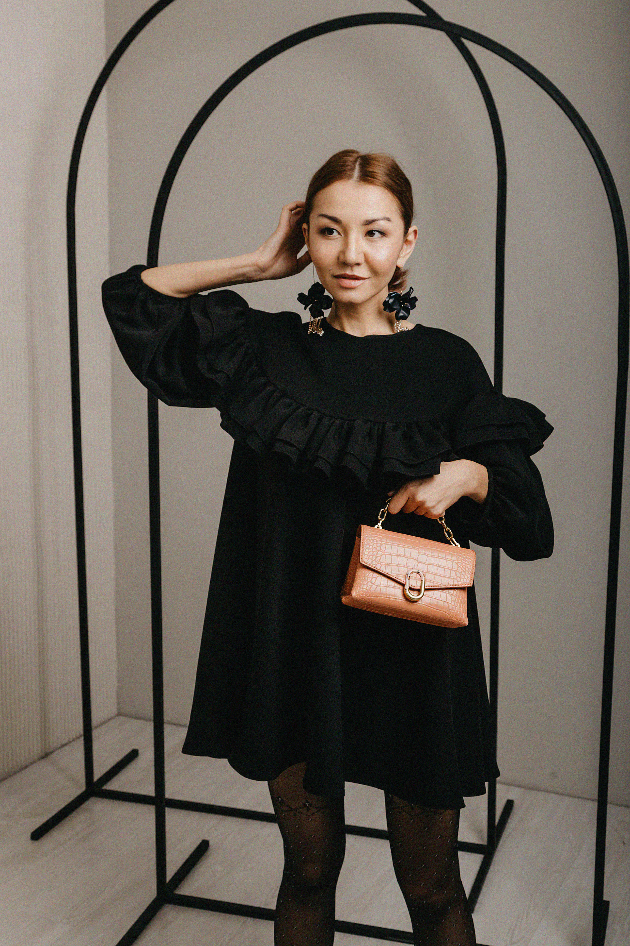 Фотосессия Сауле в фотостудии Пространство. Свадебный, семейный и портретный фотограф в Алматы, Костанай