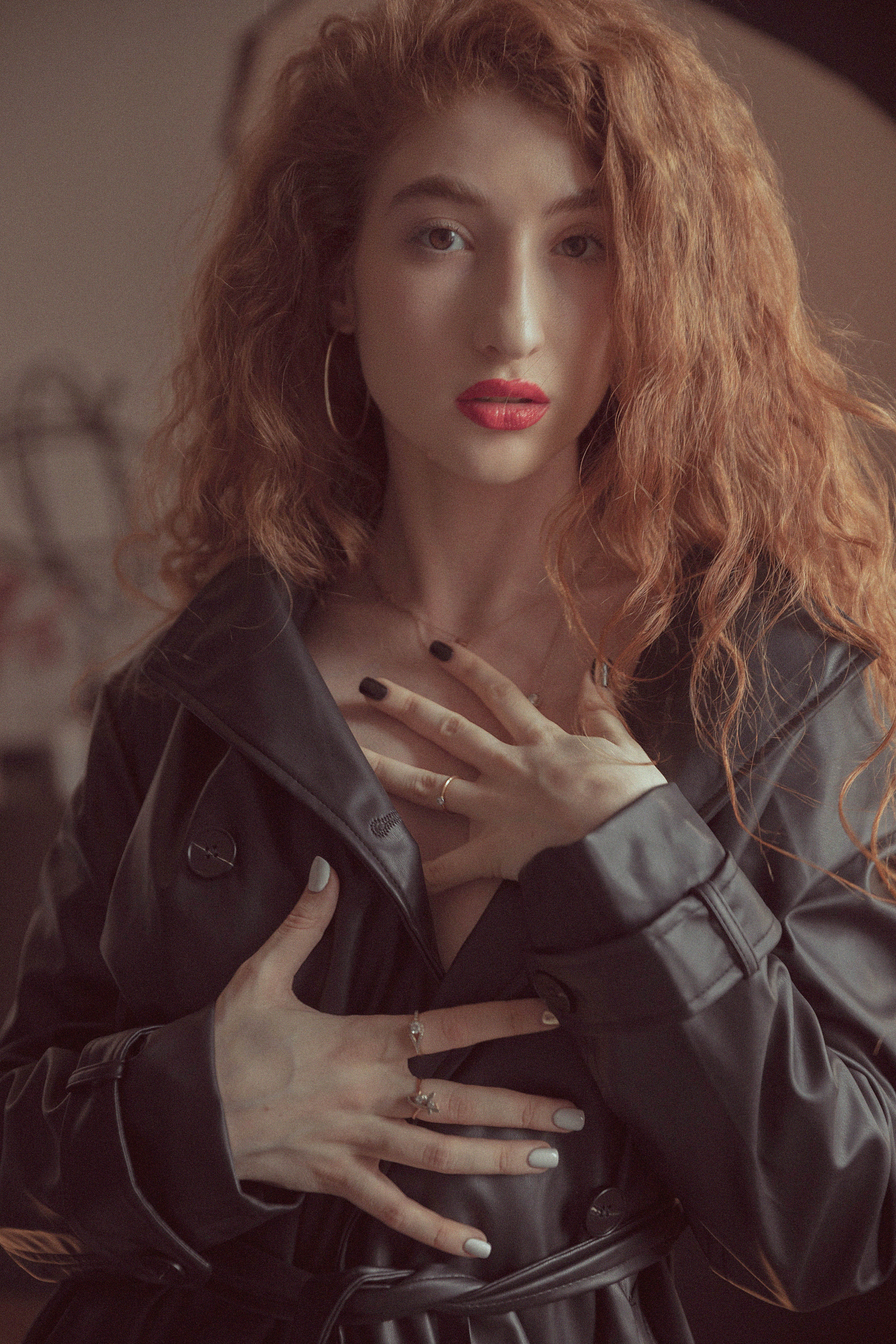 Фотосессия Миланы в фотостудии Пространство. Свадебный, семейный и портретный фотограф в Алматы, Костанай