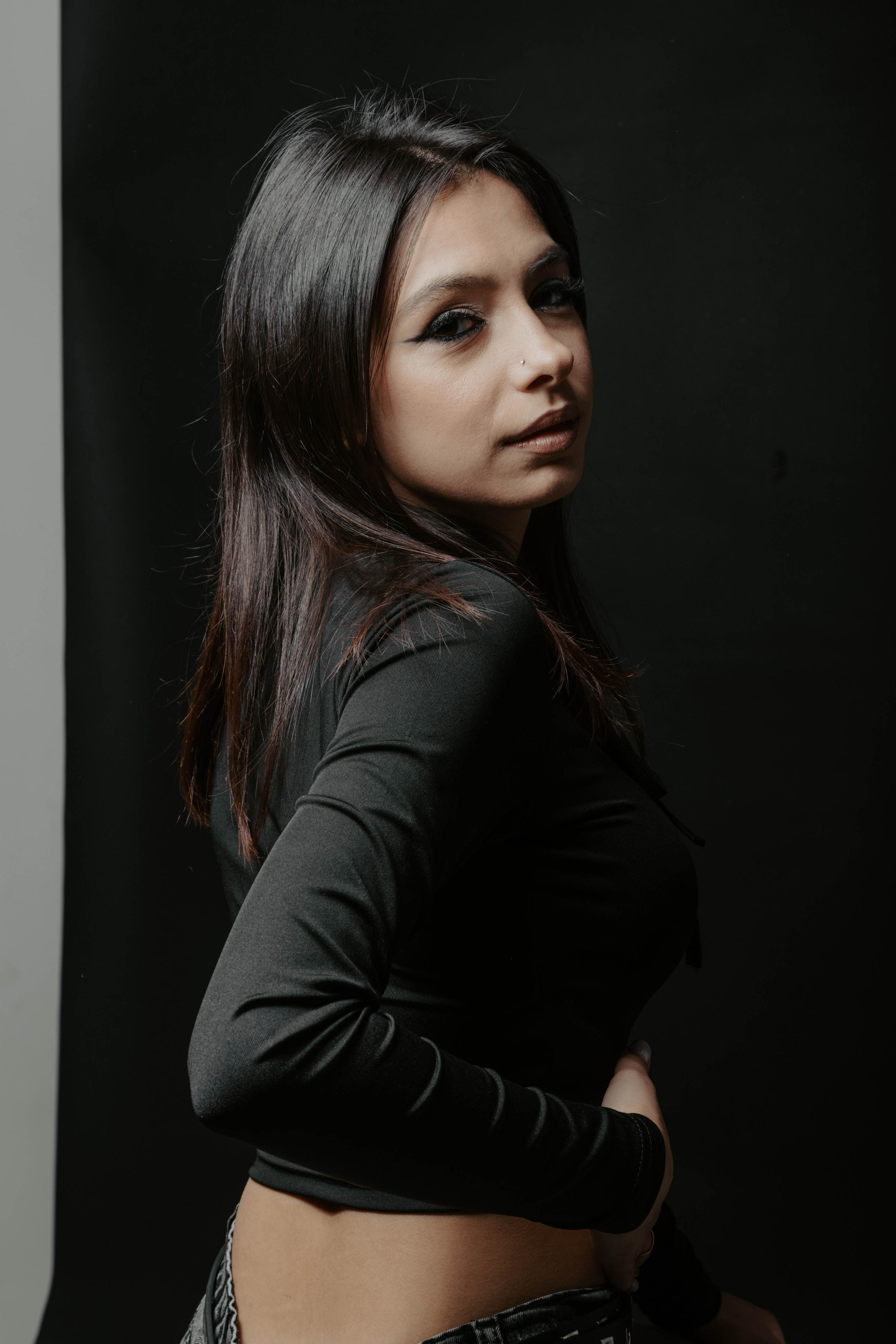 Фотосессия Кристины в фотостудии Пространство. Свадебный, семейный и портретный фотограф в Алматы, Костанай