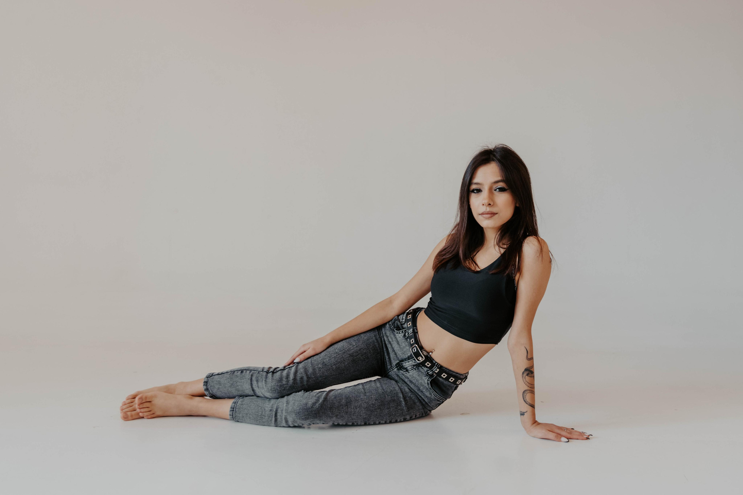 Фотосессия Кристины в фотостудии Пространство. Свадебный, семейный и портретный фотограф в Алматы, Костанай