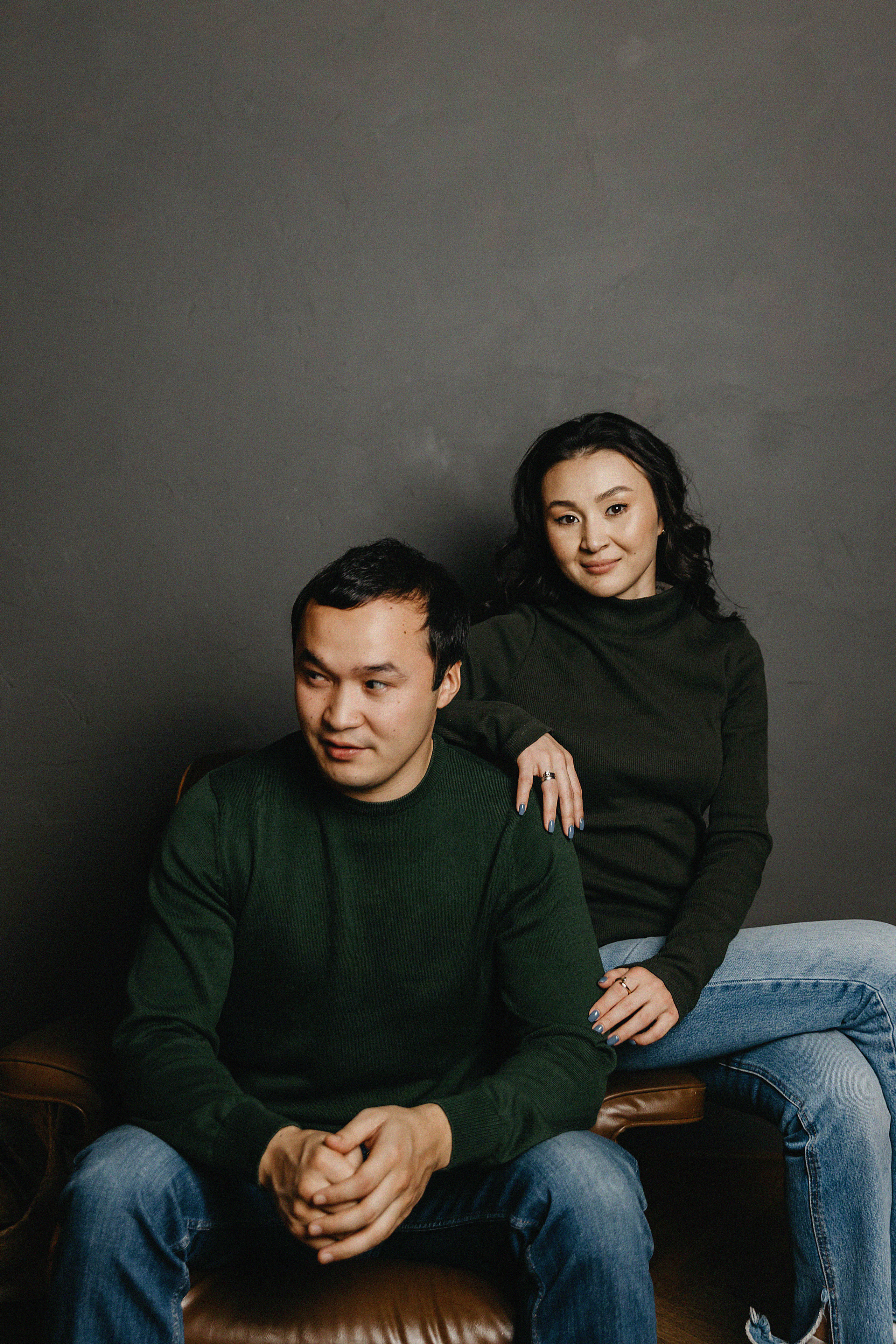 Фотосессия Ержана и Даны в фотостудии Энви. Свадебный, семейный и портретный фотограф в Алматы, Костанай