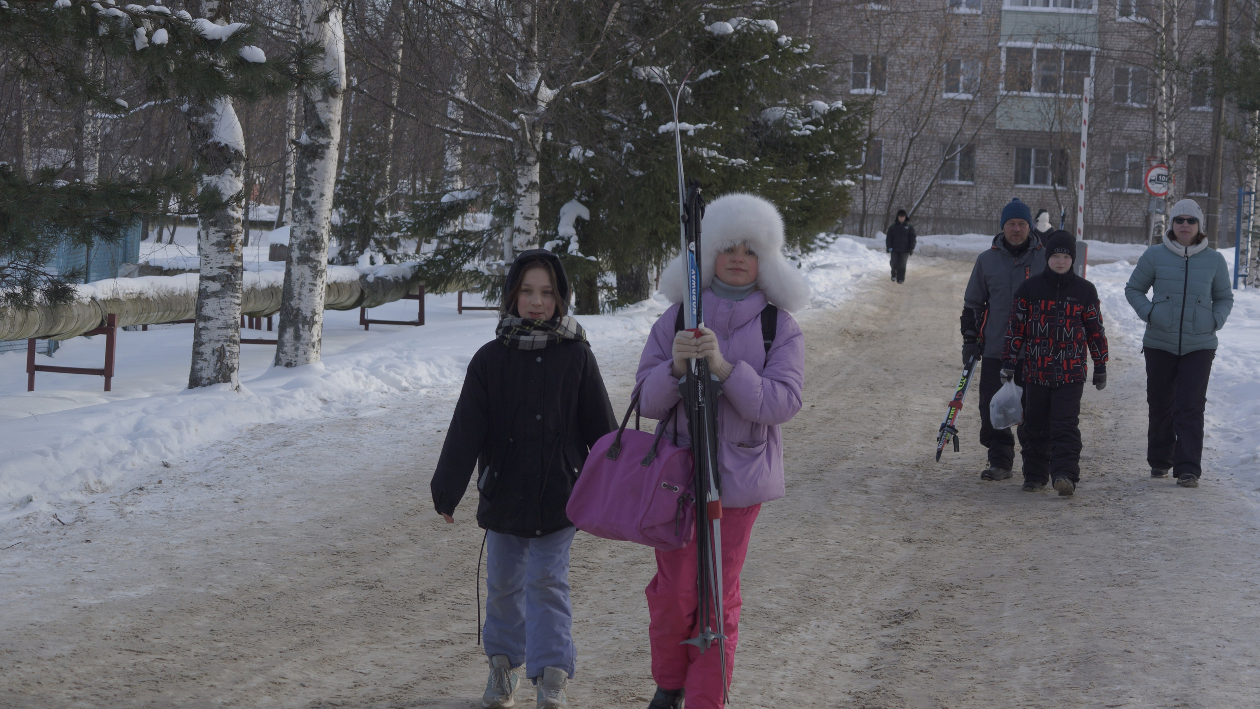 2026 февраль школа 36 Переборы День здоровья. Городок на Волге
