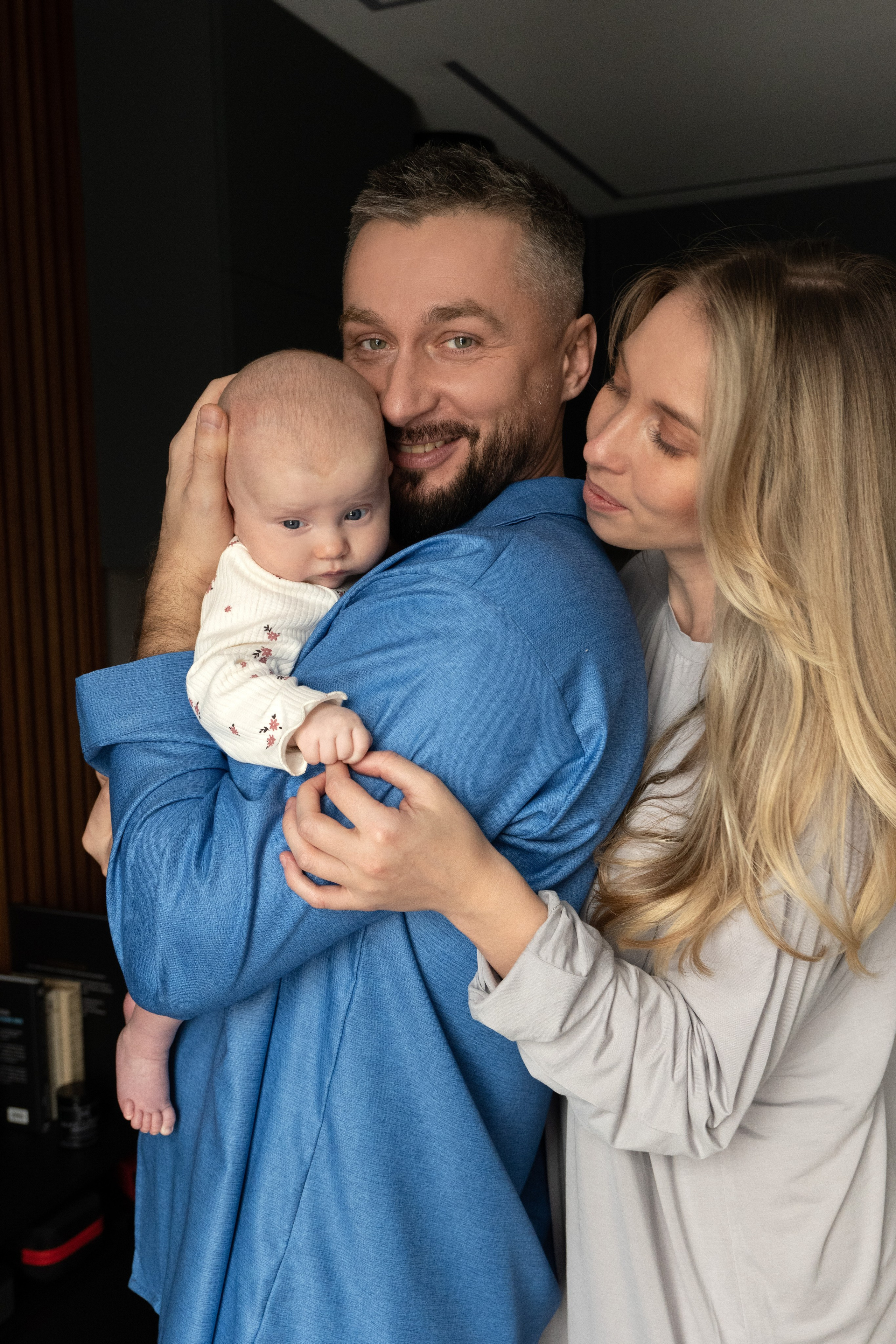 Семейная фотосессия (Ае 2 месяца). Фотограф видеограф Ольга Василевская