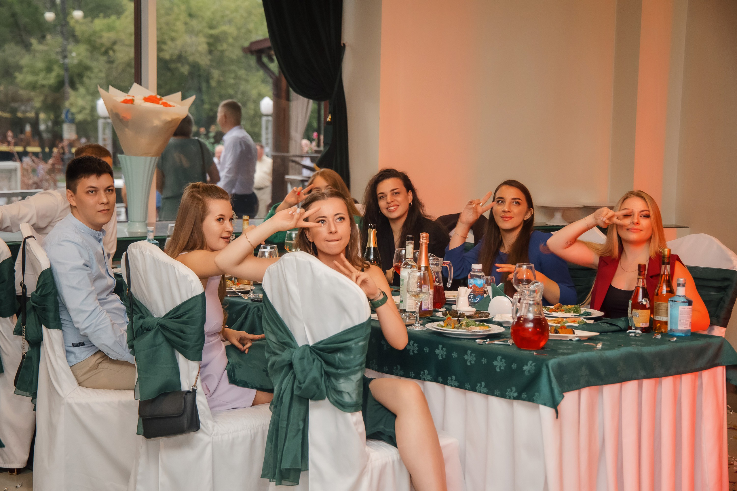 Ксения и Максим. Сборы Sopka. Прогулка по городу. Свадебный фотограф в Хабаровске