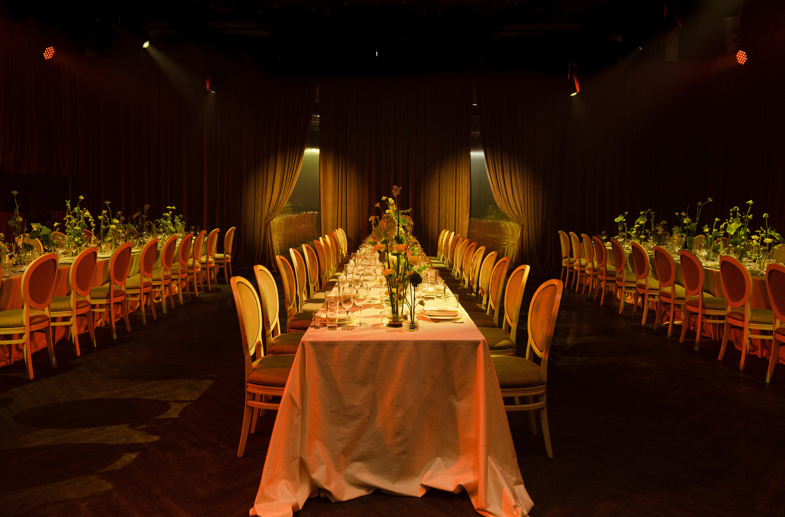 Александр и Иннеса. Ксения Почтарь. Декоратор и флорист, город Владивосток