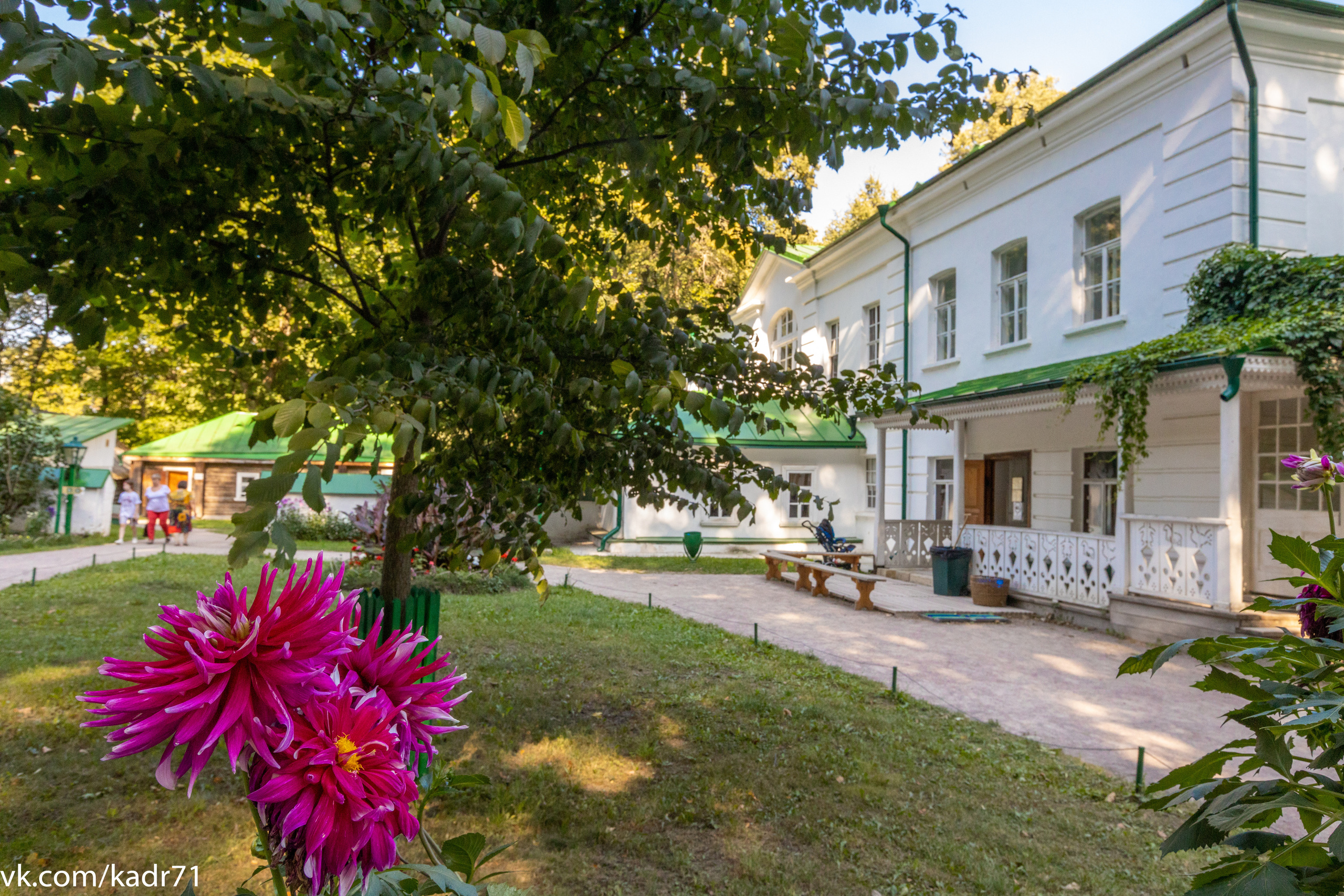 Усадьба Л. Н. Толстого «Ясная Поляна» летом. Фотограф в Туле Крупский АнДРей. Фотостудия «КАДР71» в Туле