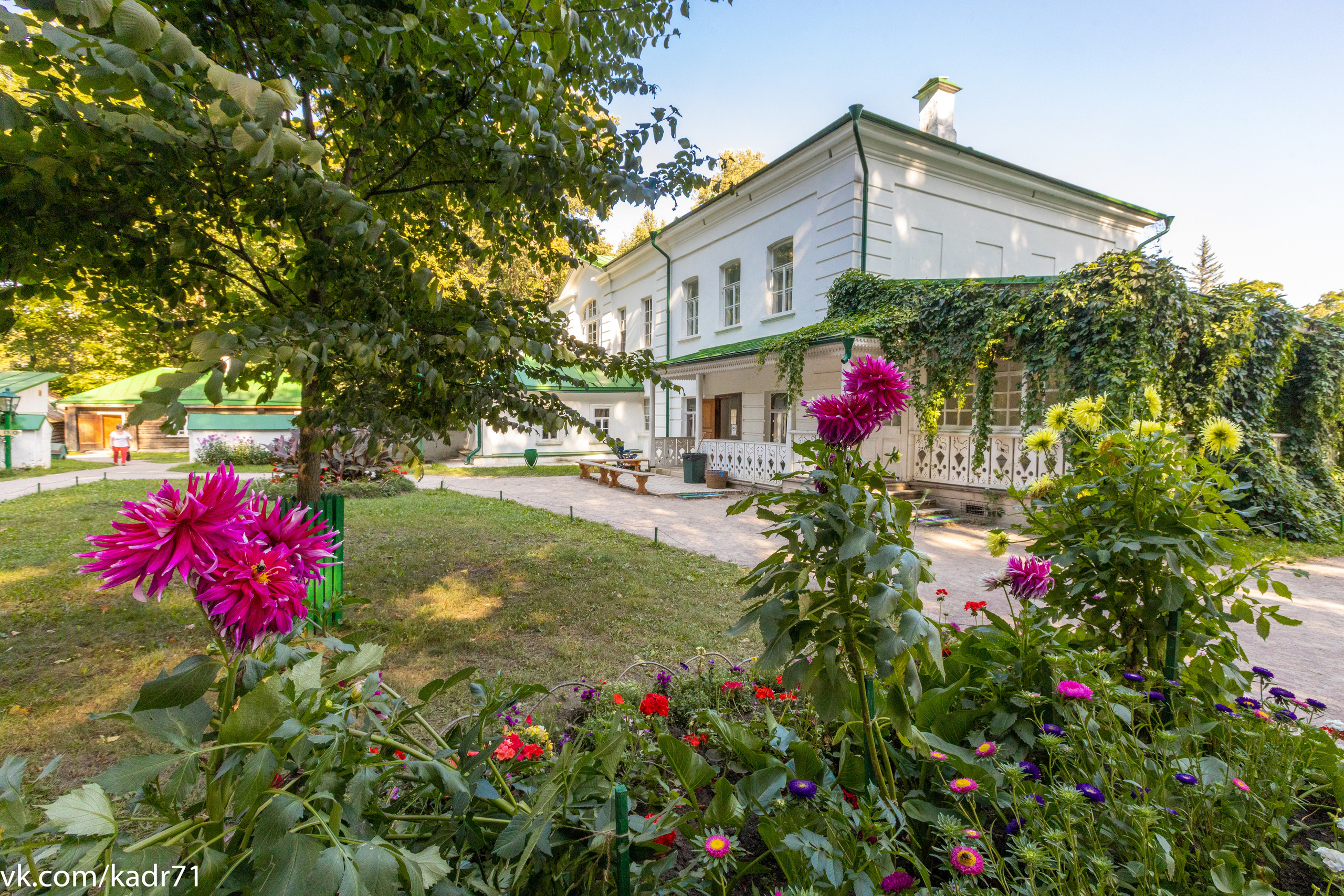 Усадьба Л. Н. Толстого «Ясная Поляна» летом. Фотограф в Туле Крупский АнДРей. Фотостудия «КАДР71» в Туле